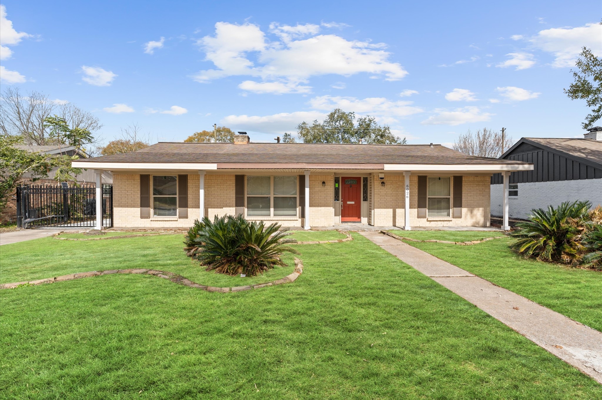 6026 Mcknight Street Property Photo 1