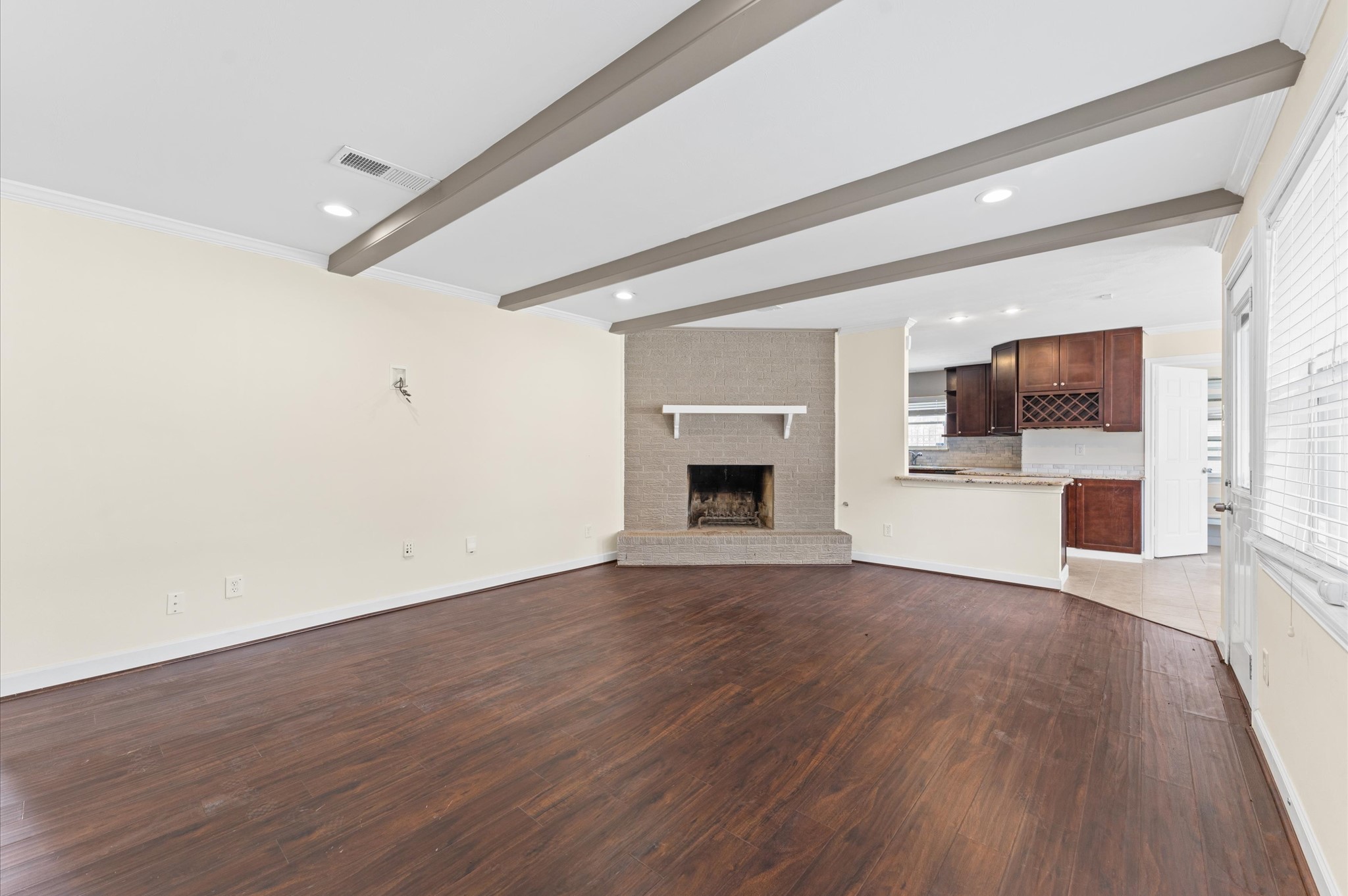 6026 Mcknight Street Property Photo 14