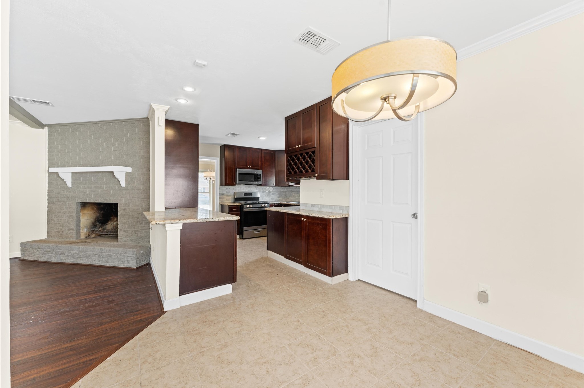 6026 Mcknight Street Property Photo 18