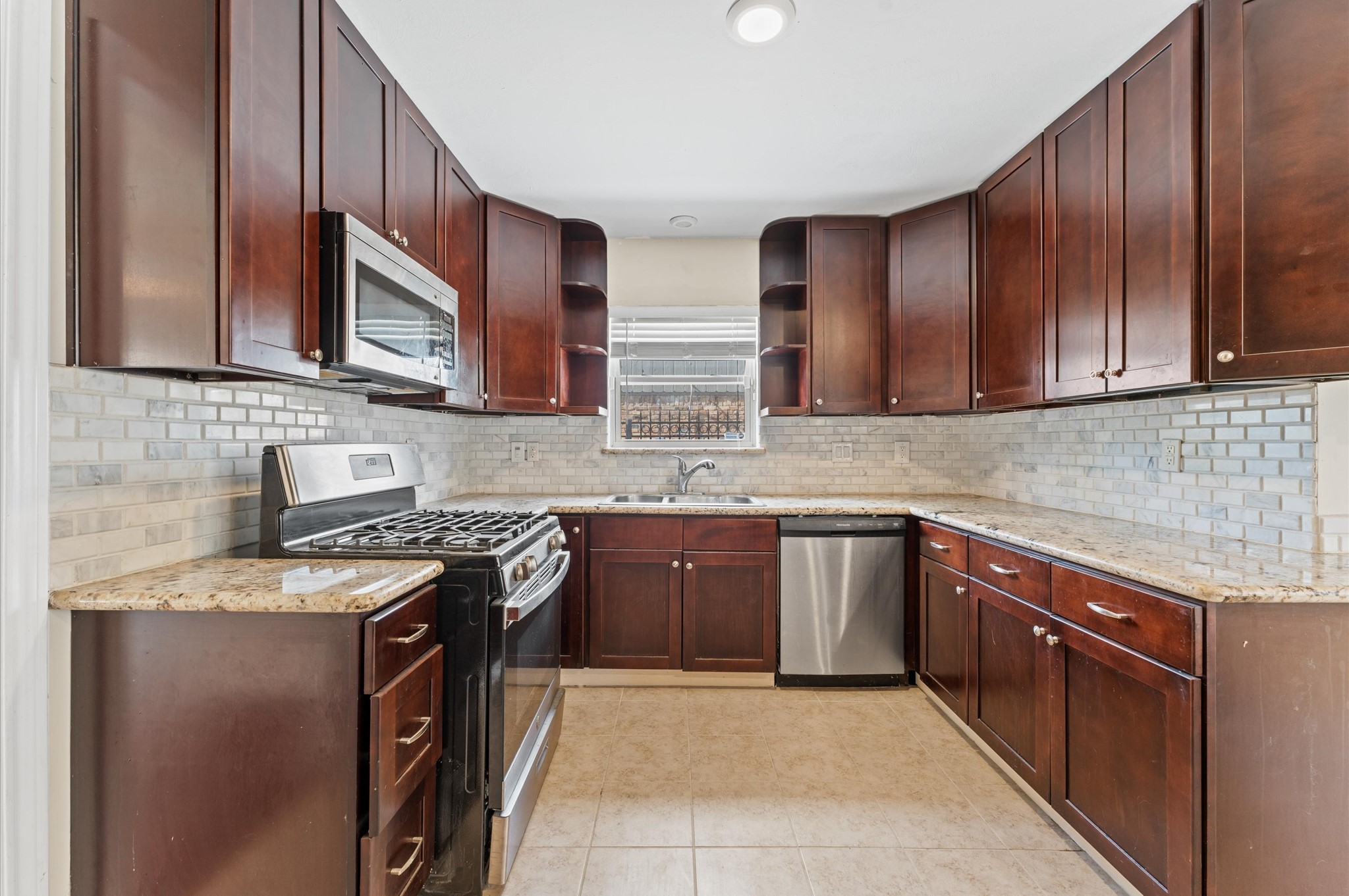 6026 Mcknight Street Property Photo 20