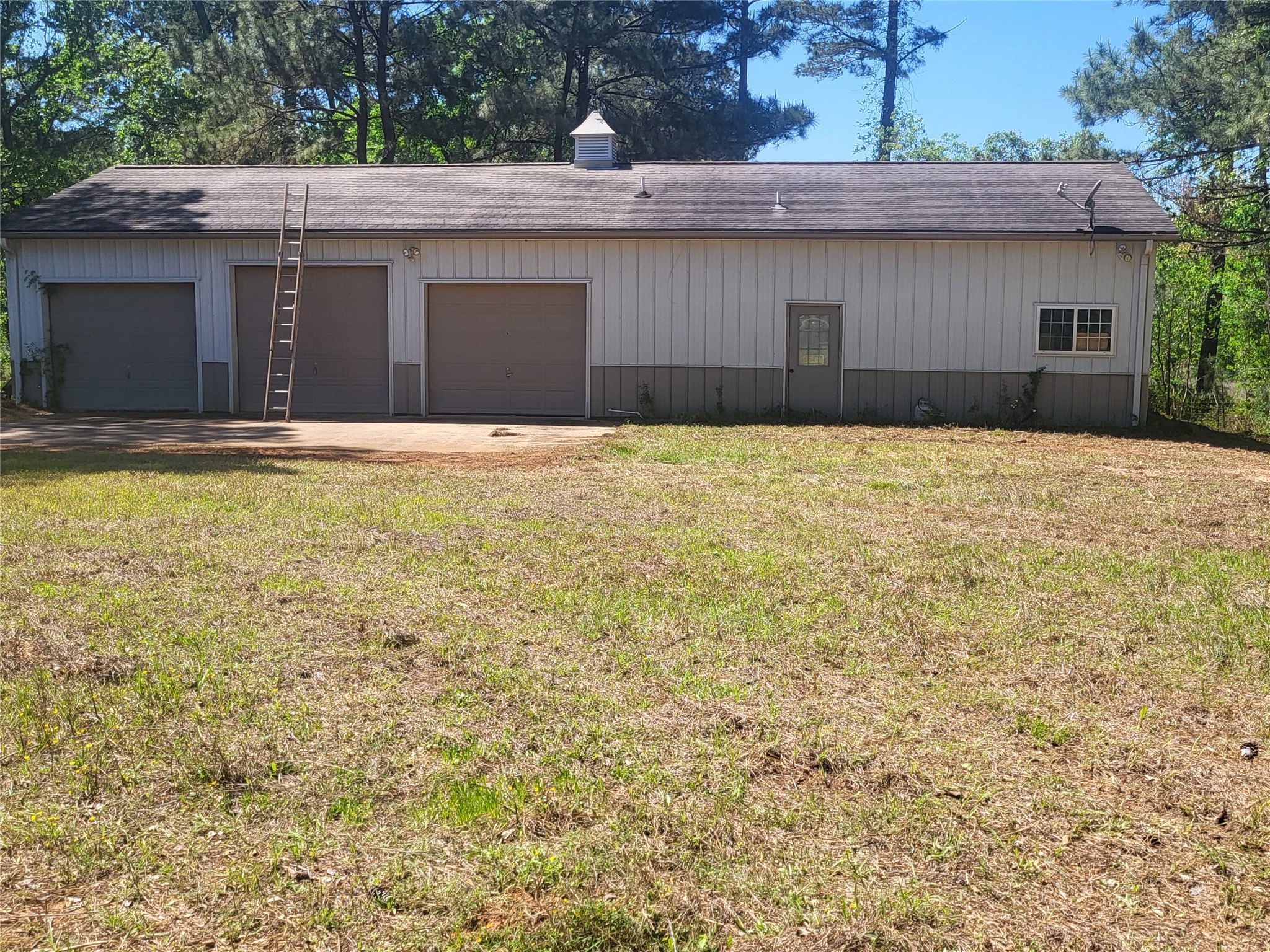 500 S Pine Lake Road Property Photo 6