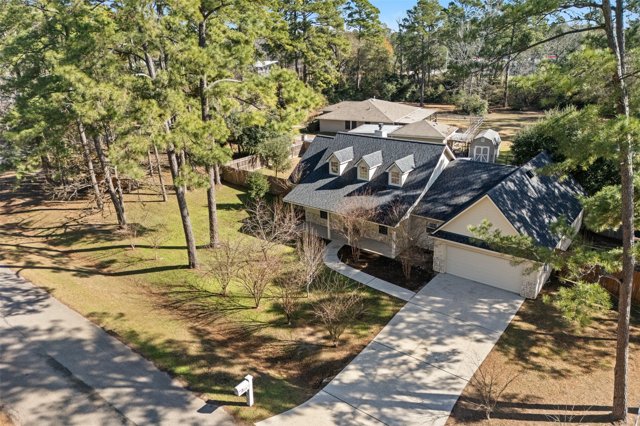 40614 Rolling Forest Drive Property Photo 28