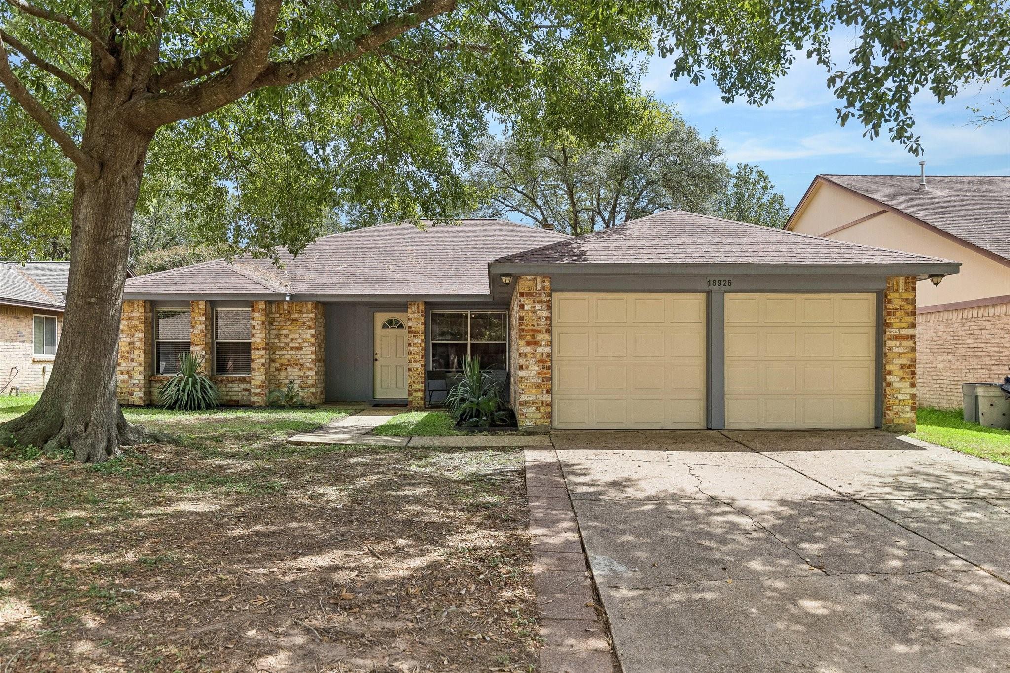 18926 Pine Trace Court, Humble Tx 77346 Property Photo 1