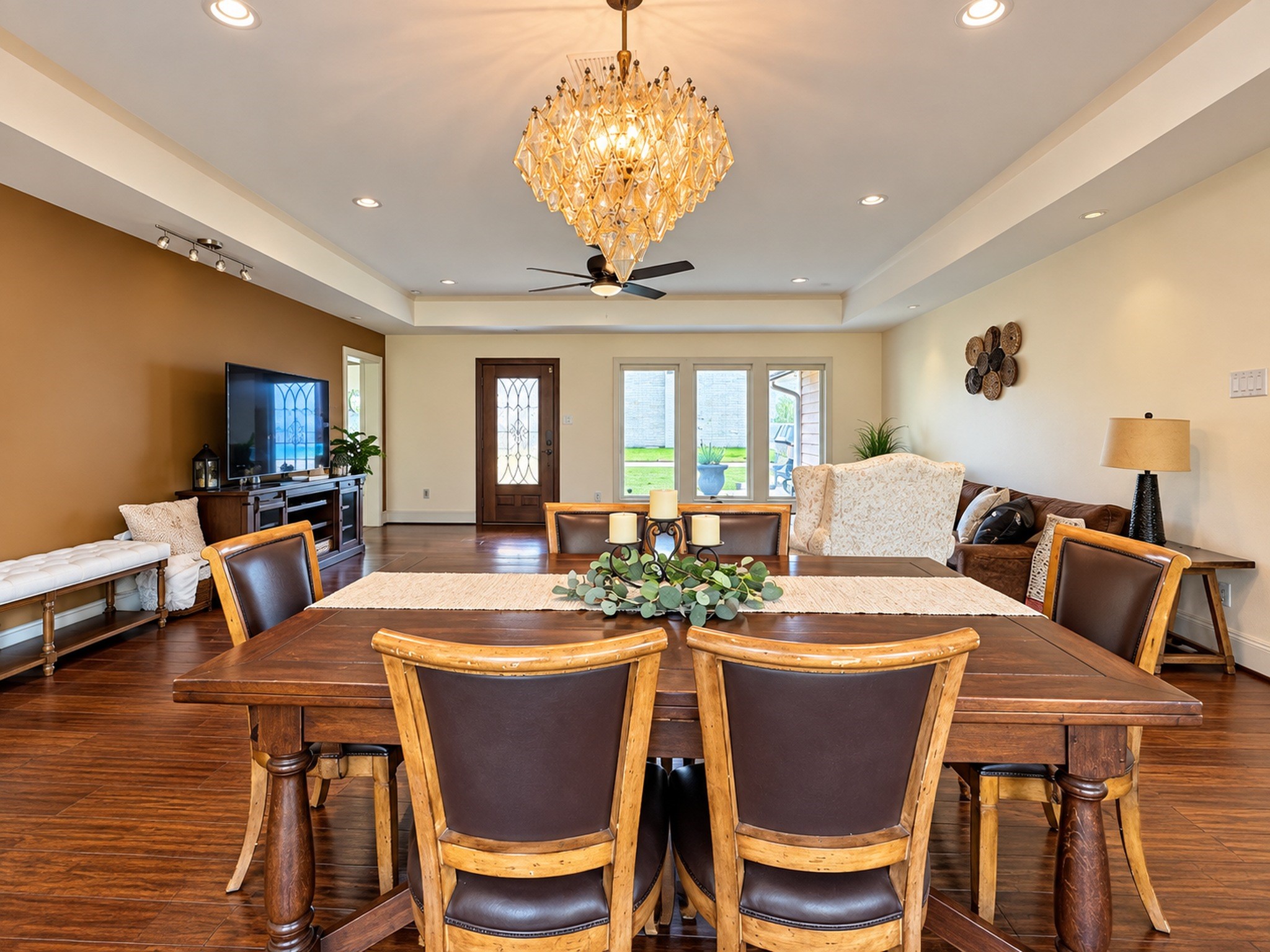 5426 Windswept Lane Property Photo 3