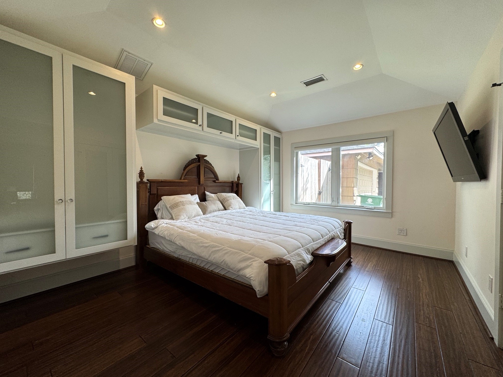 5426 Windswept Lane Property Photo 10