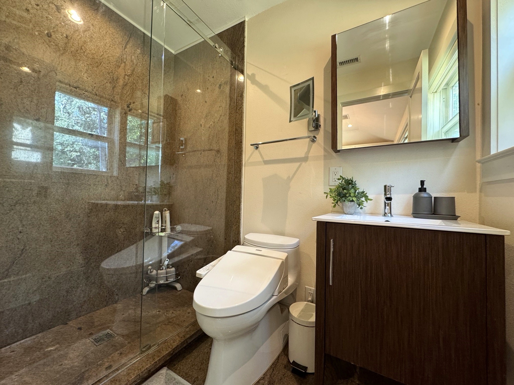 5426 Windswept Lane Property Photo 17