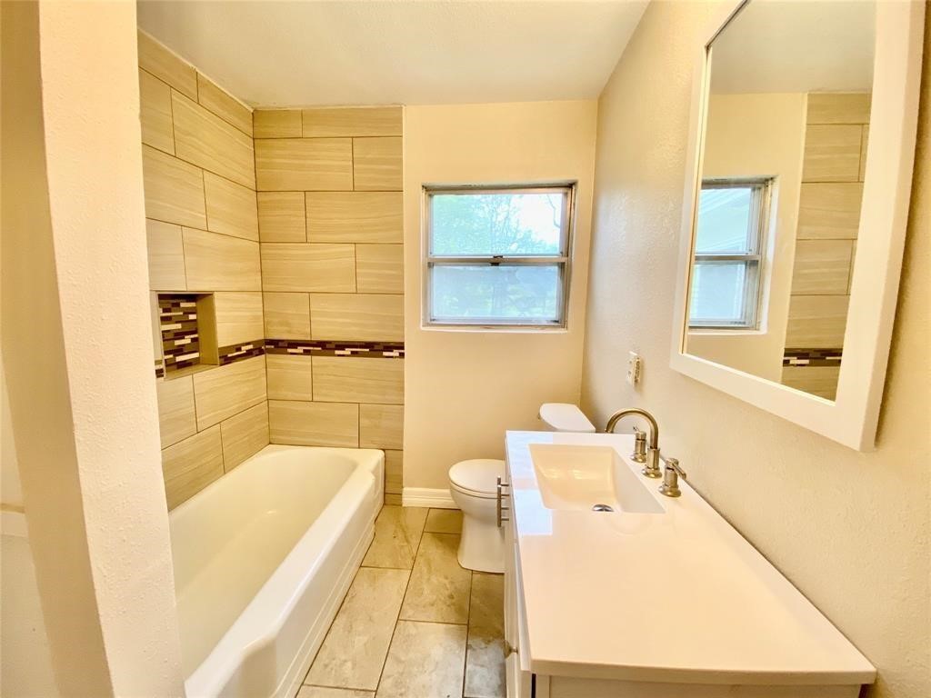 6716 Sjolander Road Property Photo 11