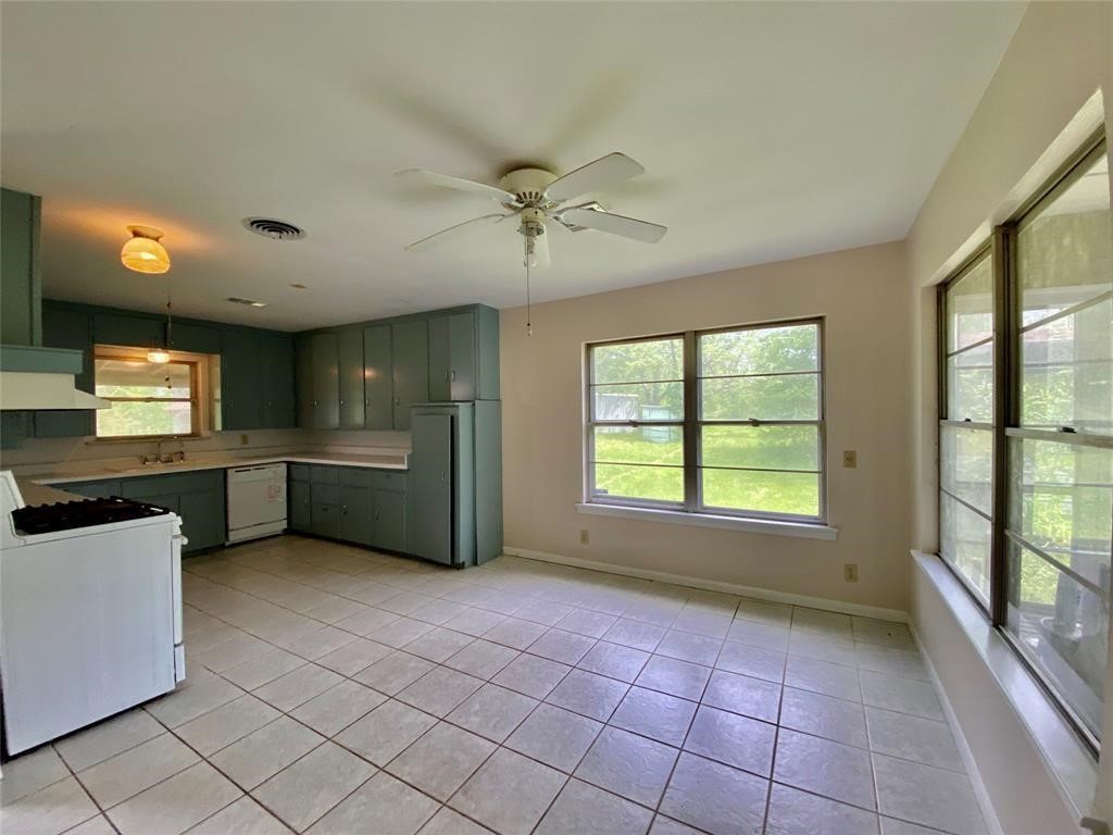 6716 Sjolander Road Property Photo 14