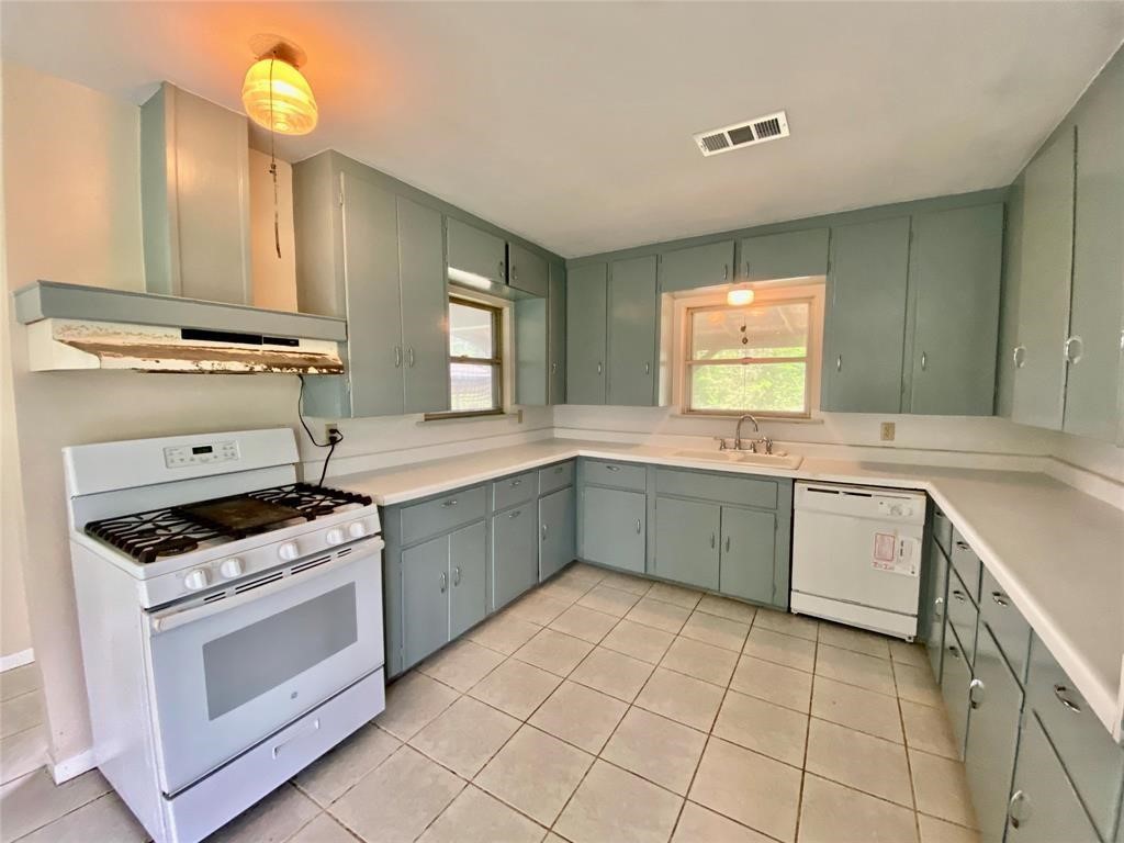 6716 Sjolander Road Property Photo 15