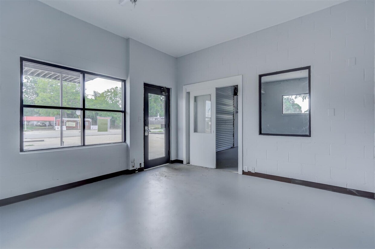 623 N Richmond Road Property Photo 15