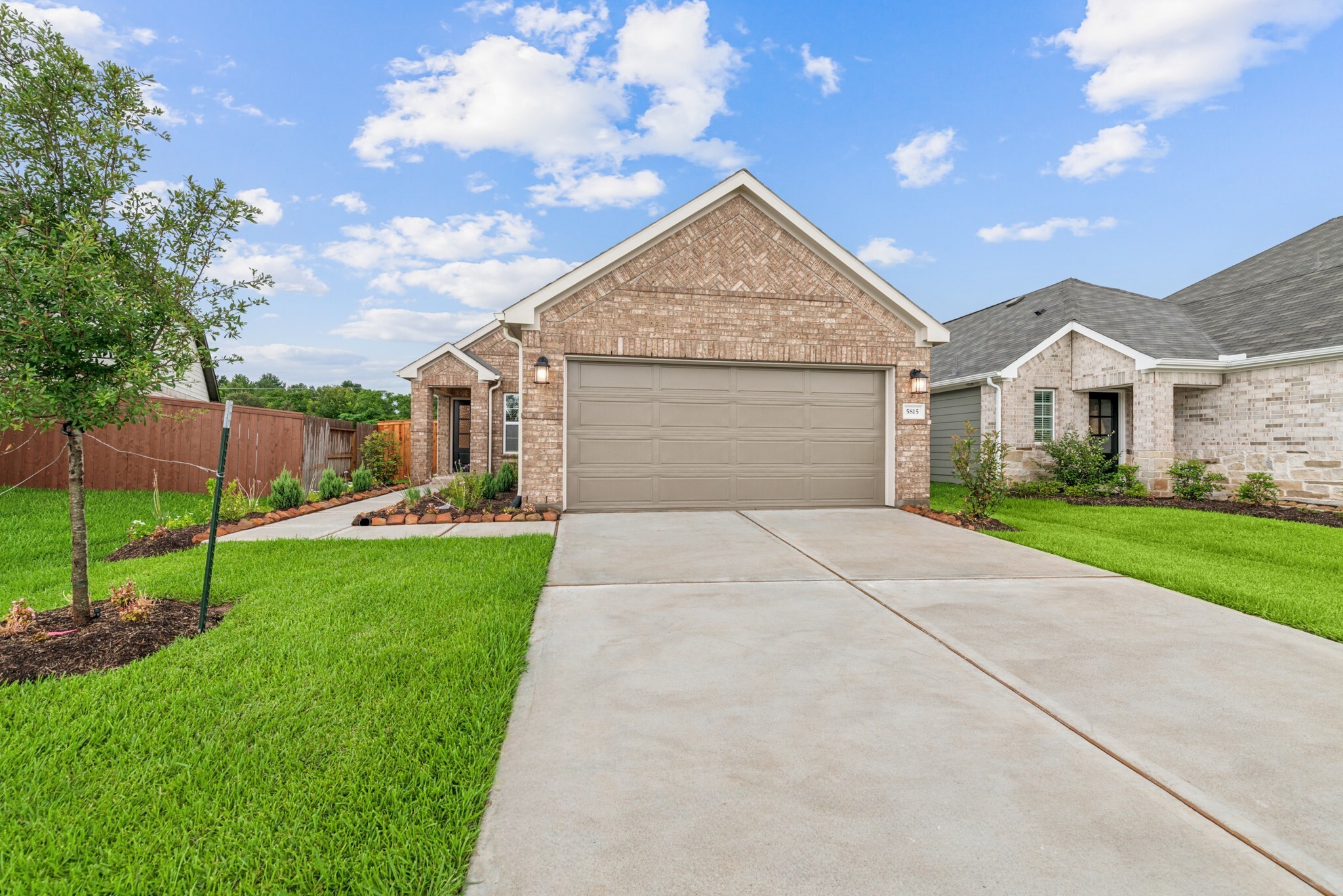 5815 Sunrise Bottom Lane Property Photo 1