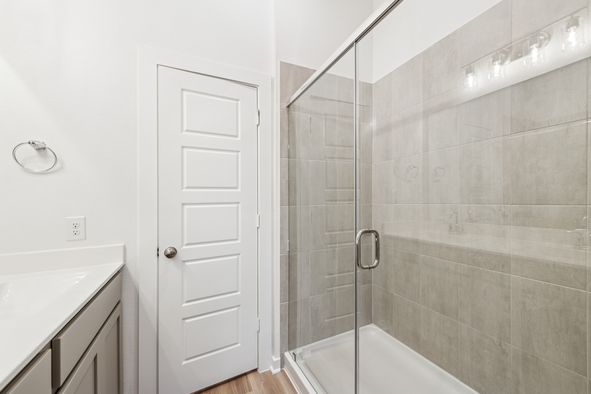 5815 Sunrise Bottom Lane Property Photo 4