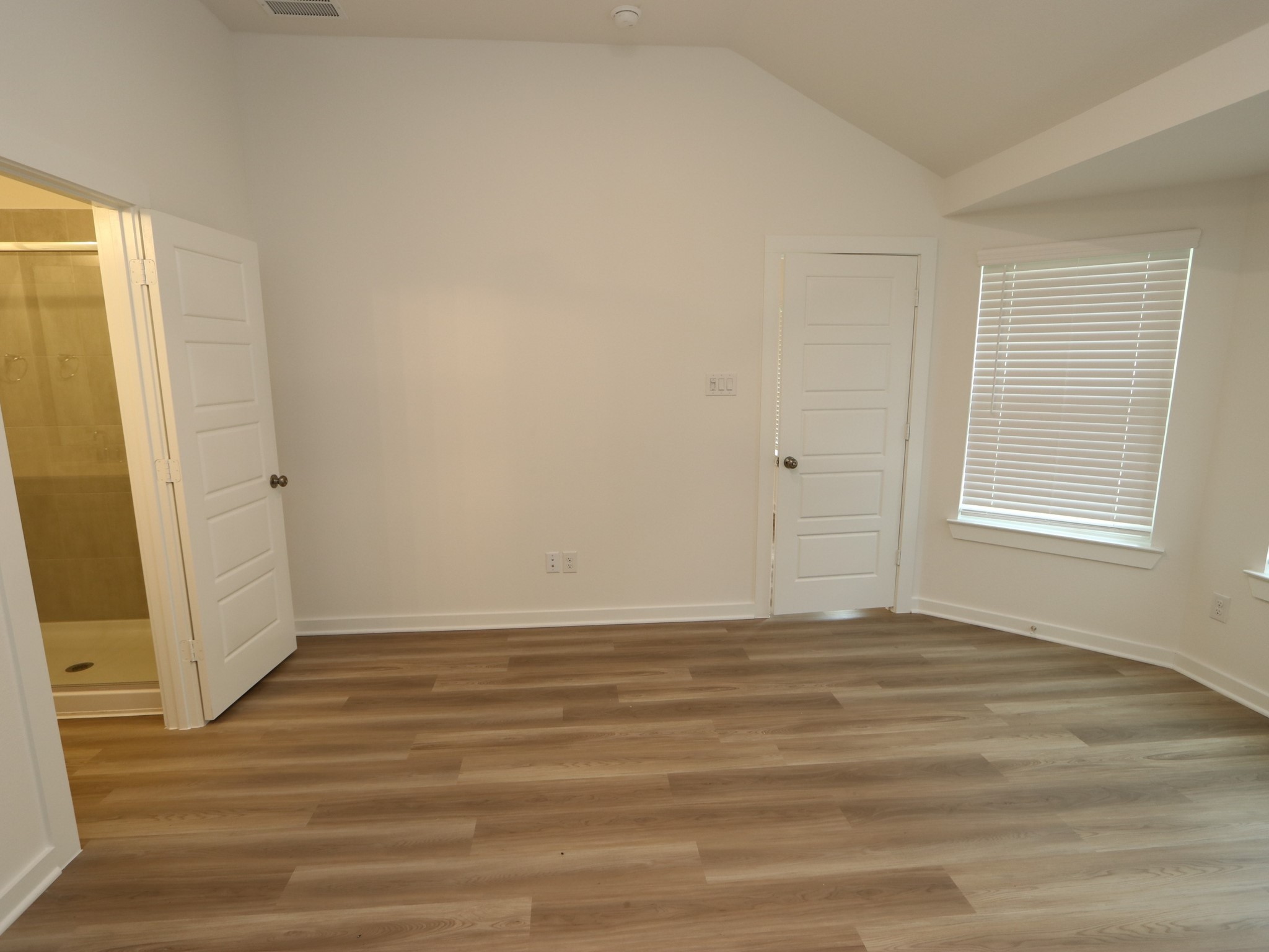 5815 Sunrise Bottom Lane Property Photo 16