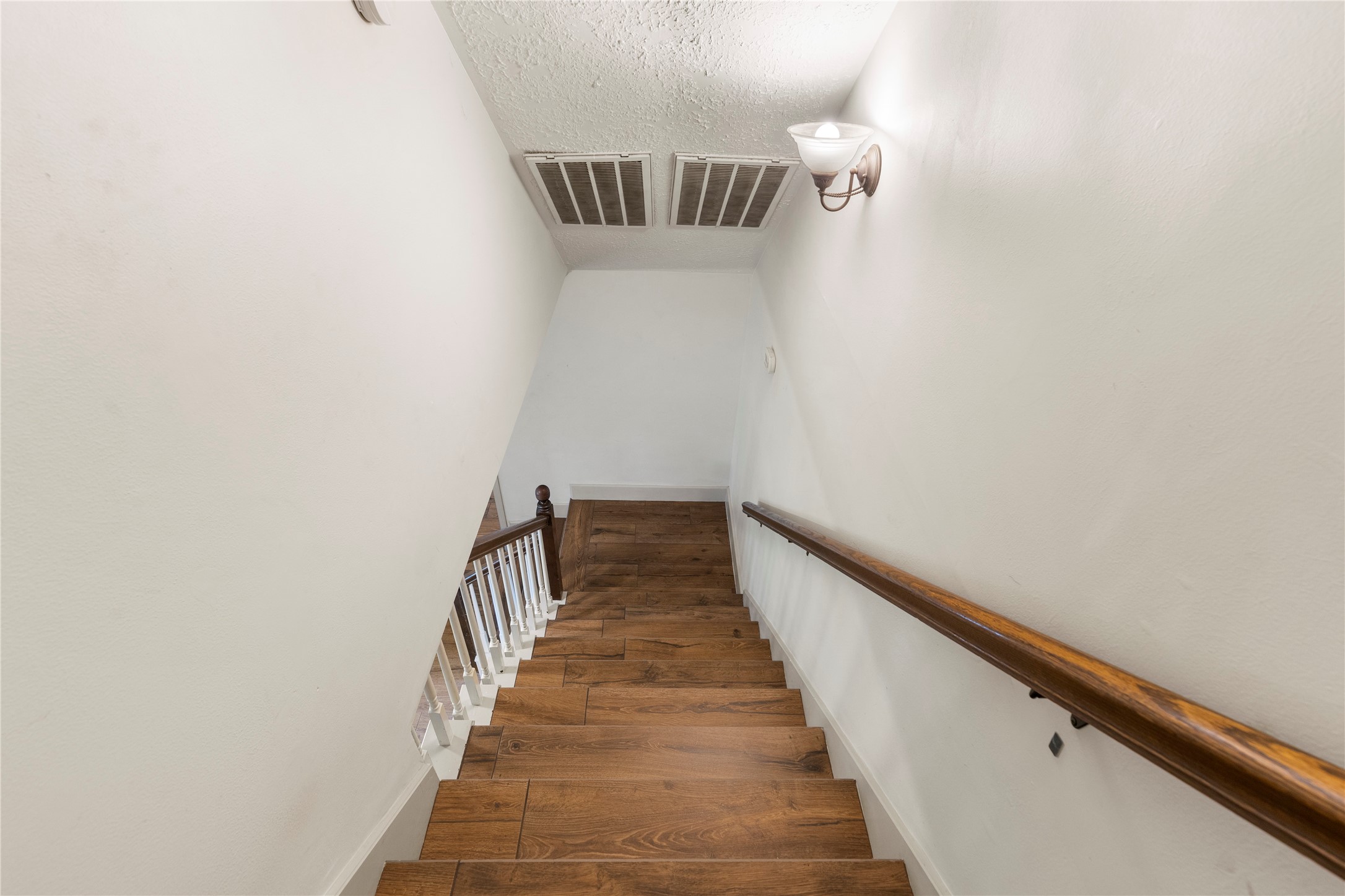 8215 Winding Hill Lane Property Photo 26