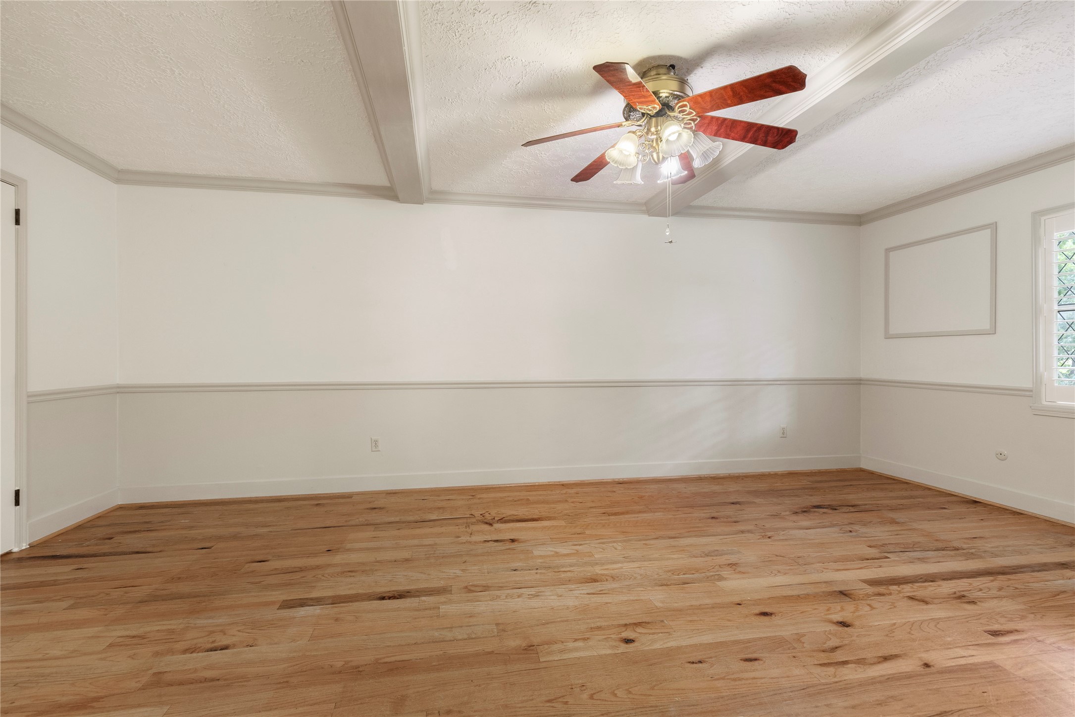 8215 Winding Hill Lane Property Photo 28