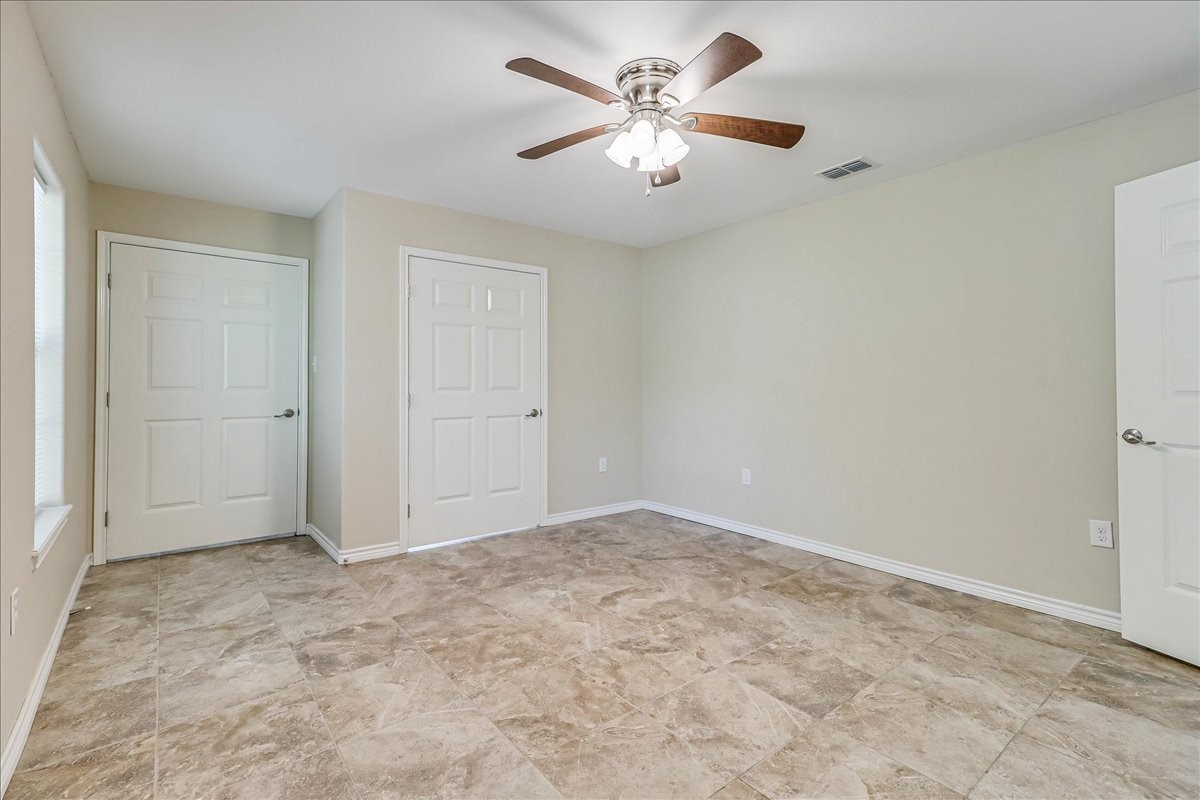 2111 E Lott Avenue Property Photo 37