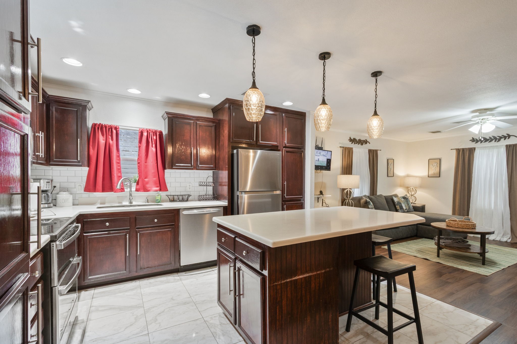 21423 Cherry Canyon Lane Property Photo 10