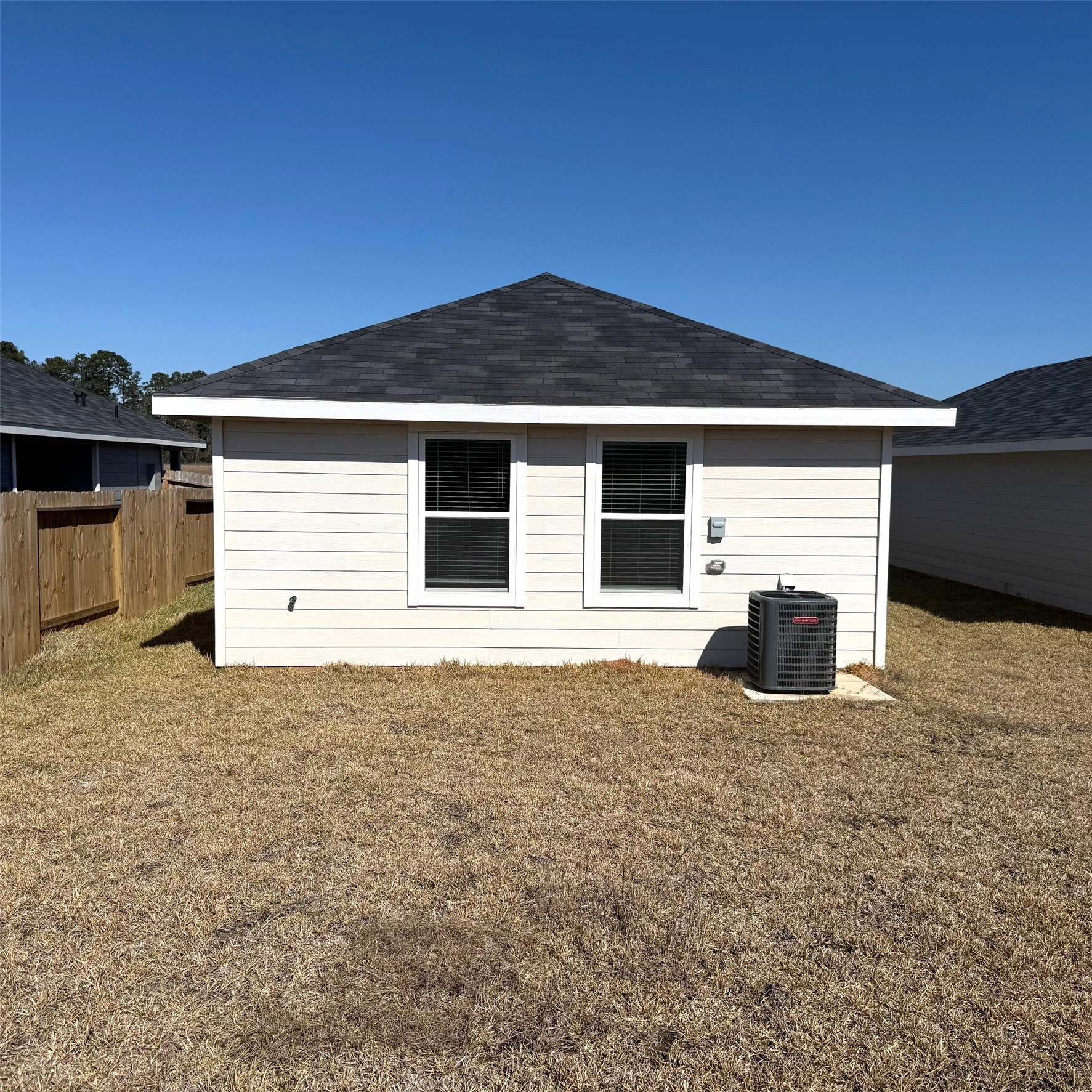 11926 Midas Lane Property Photo 2