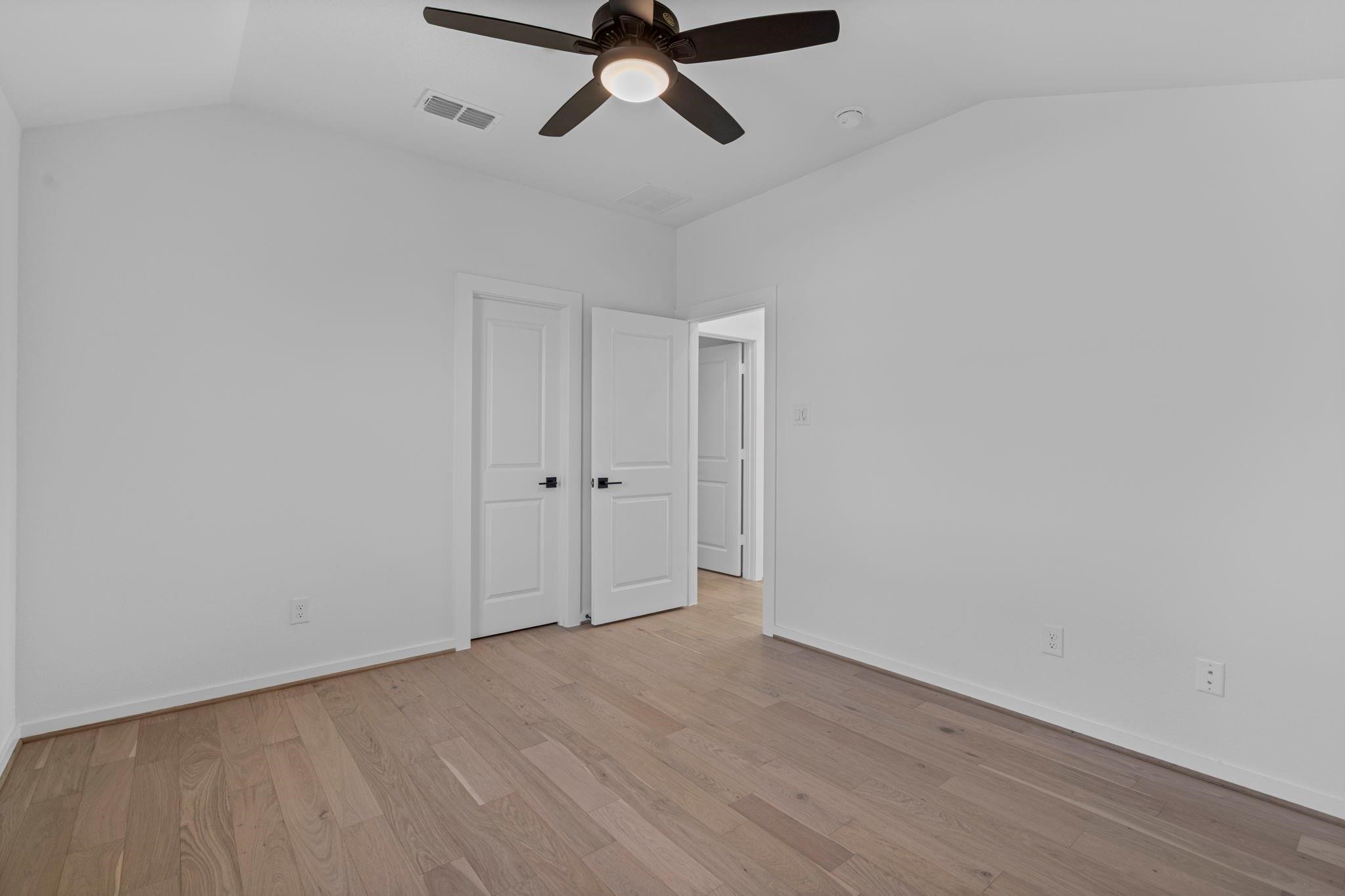 422 Apple Core Way Property Photo 8