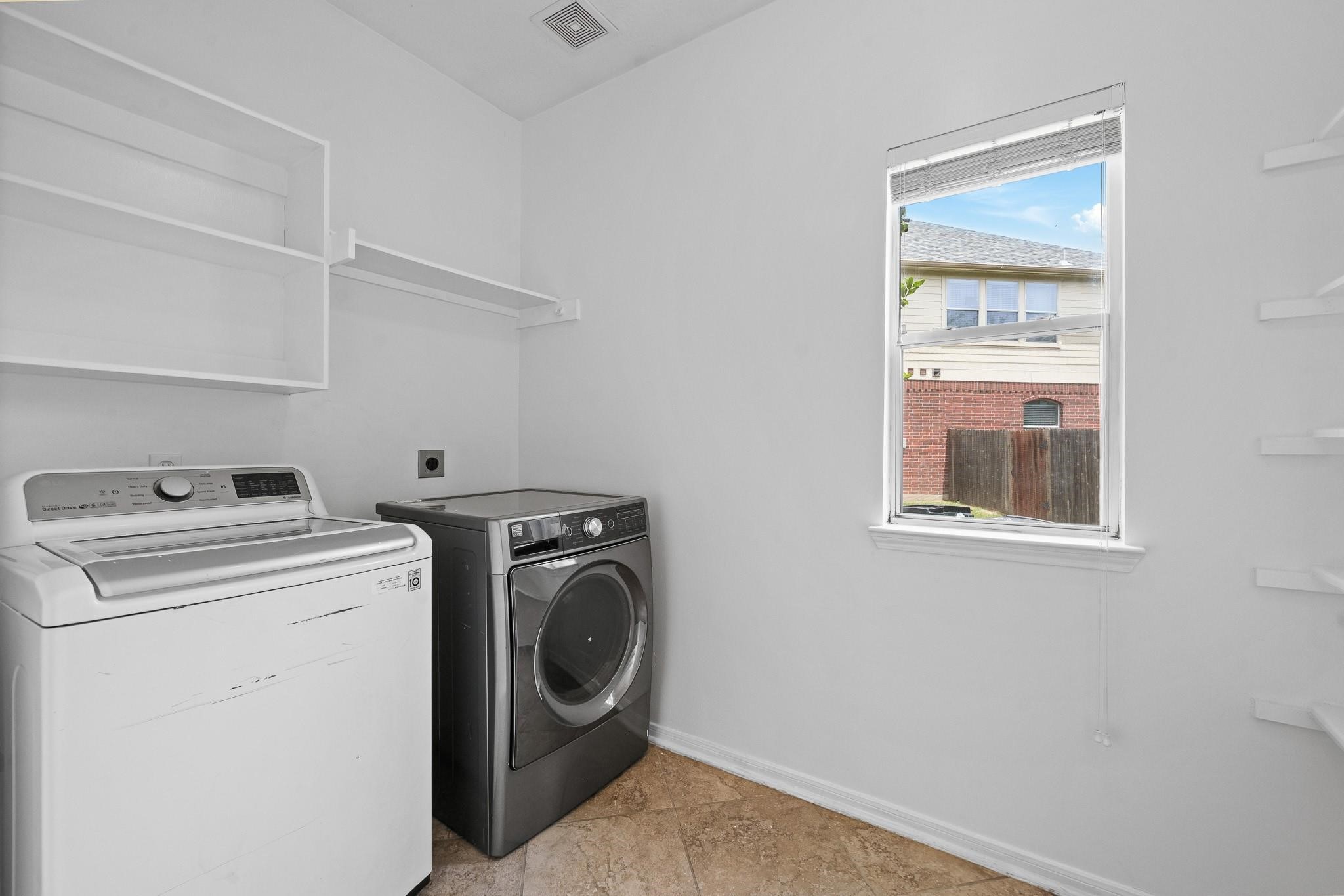 9422 Shelbourne Meadows Drive Property Photo 40