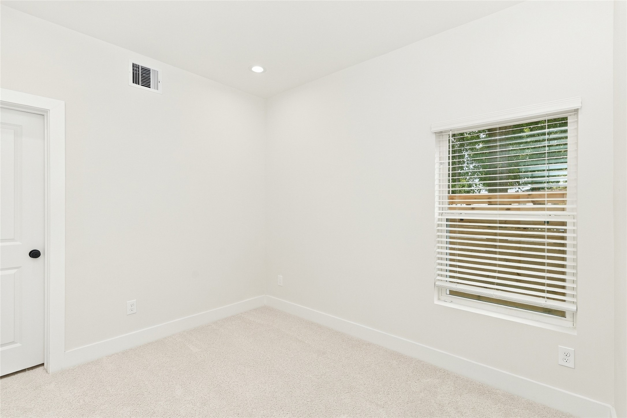 1993 Bauer Drive Property Photo 10