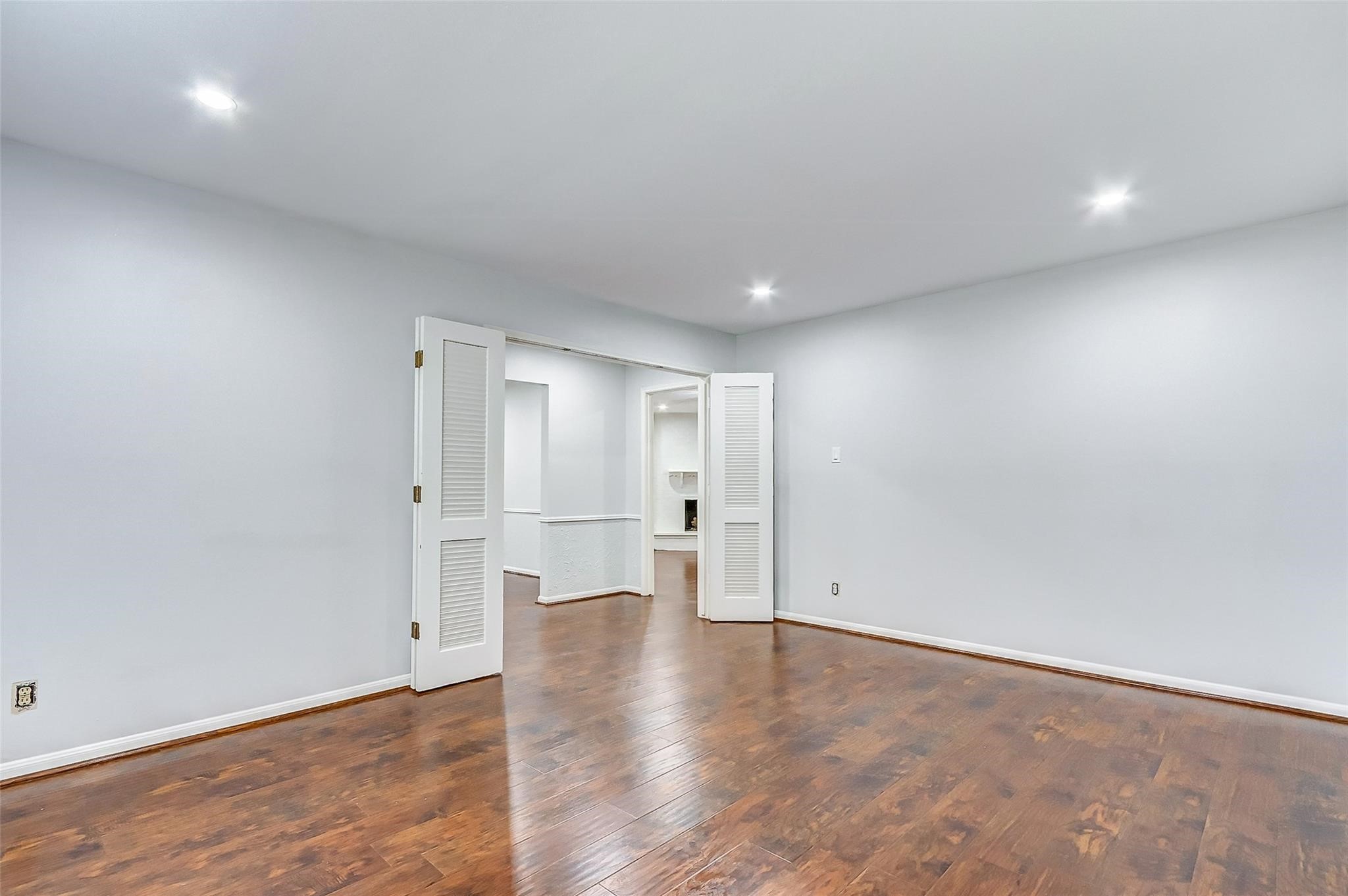 122 Camellia Street Property Photo 5