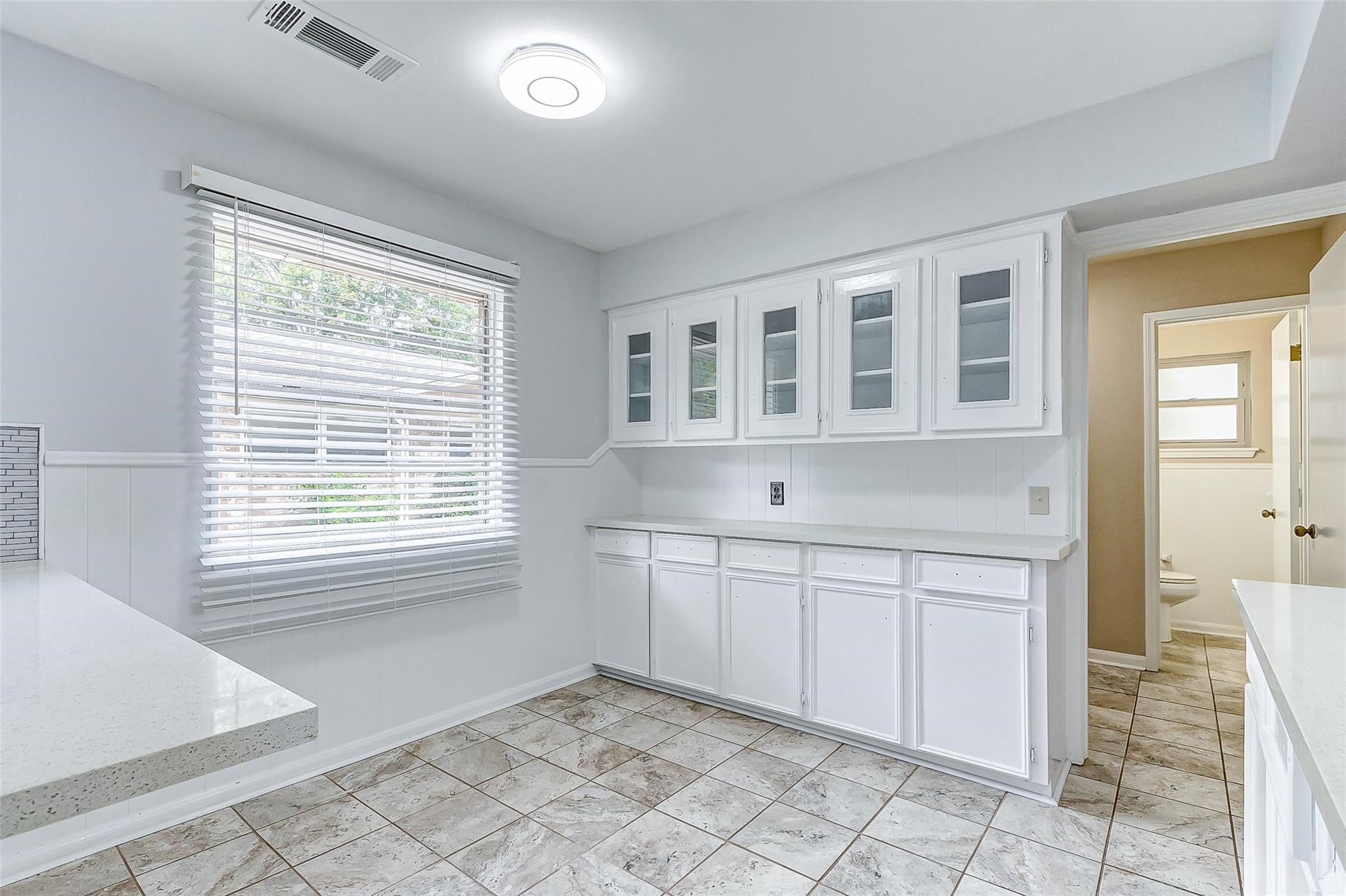 122 Camellia Street Property Photo 9