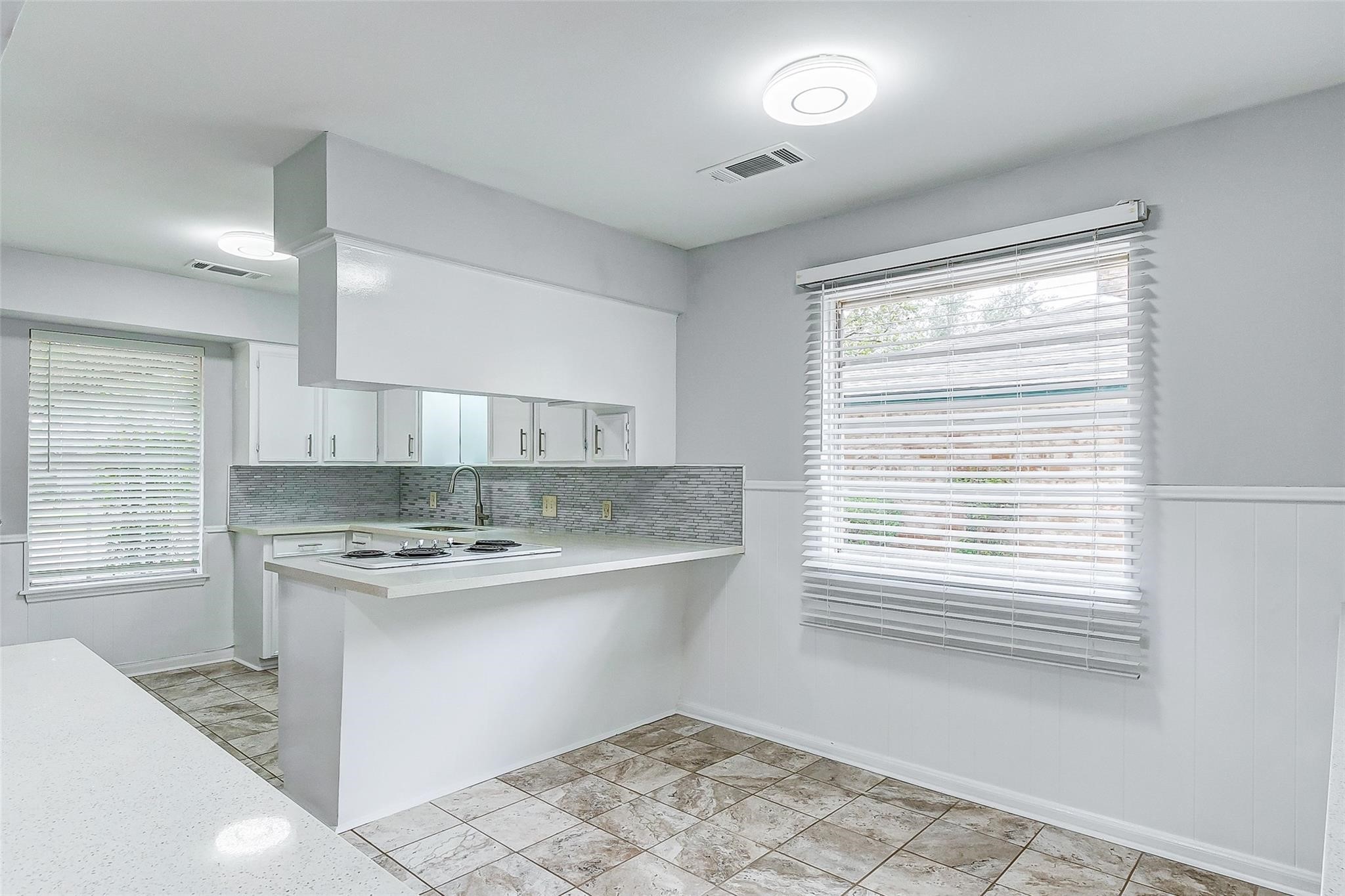 122 Camellia Street Property Photo 17