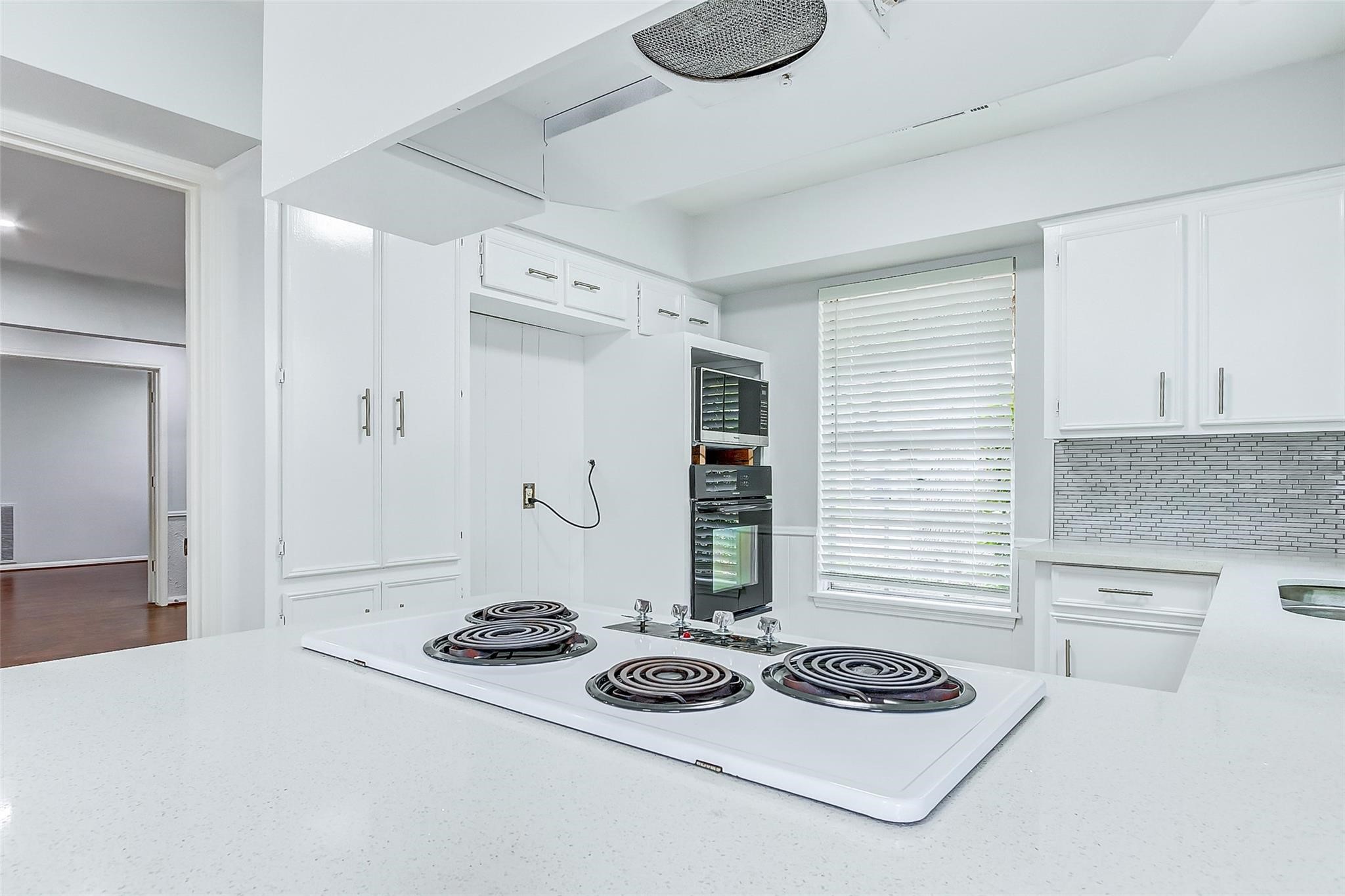 122 Camellia Street Property Photo 18