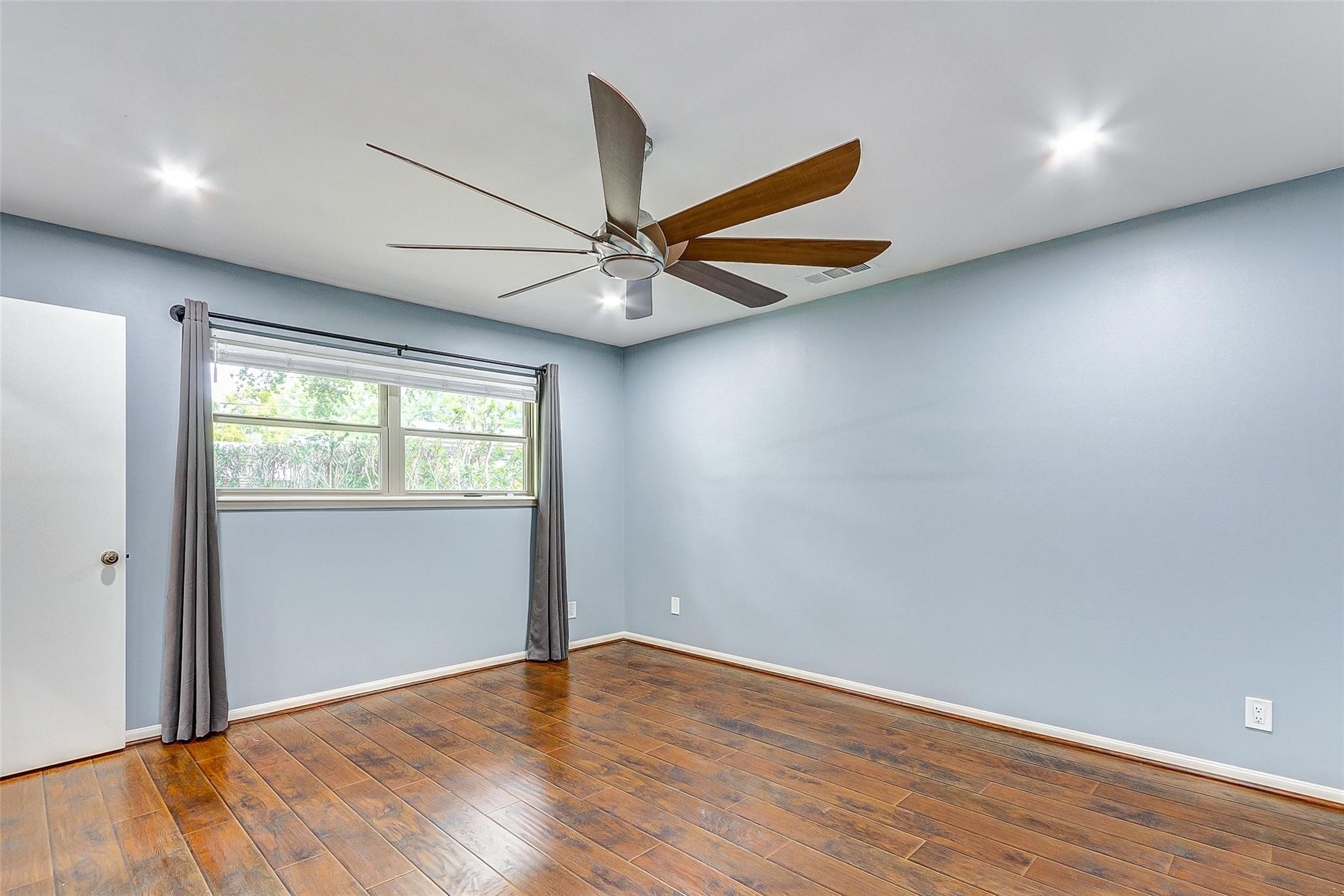 122 Camellia Street Property Photo 19