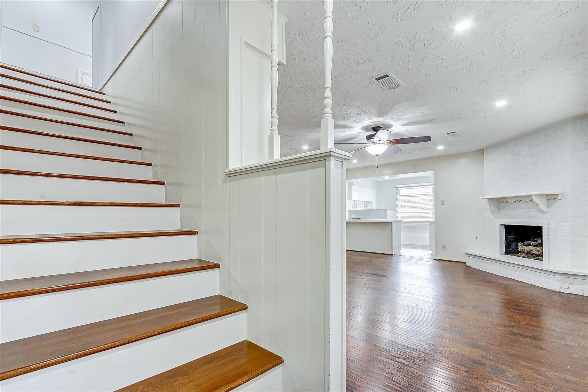 122 Camellia Street Property Photo 21