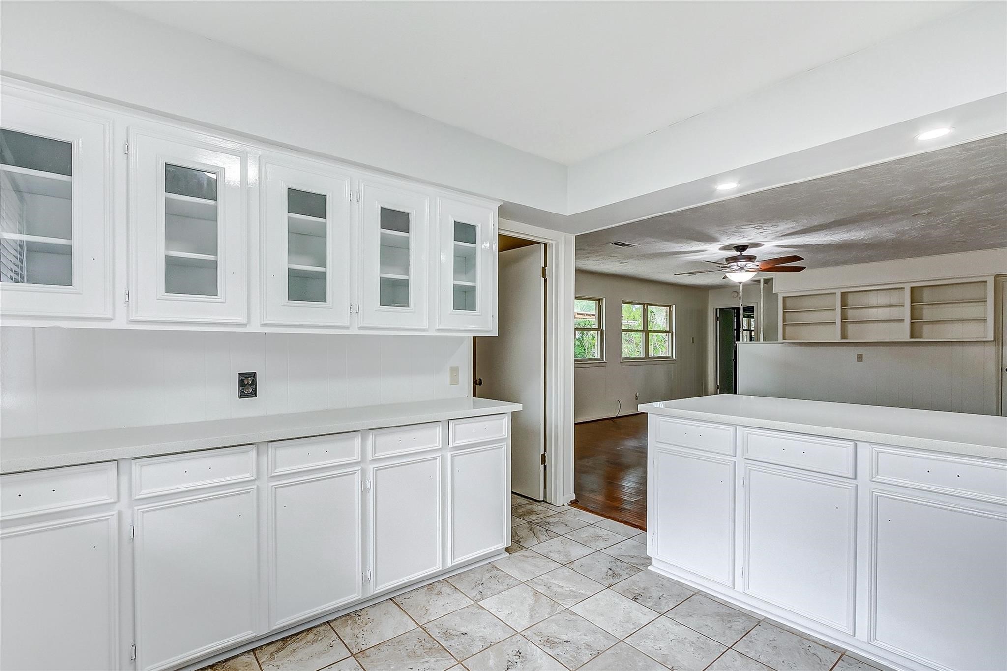 122 Camellia Street Property Photo 30