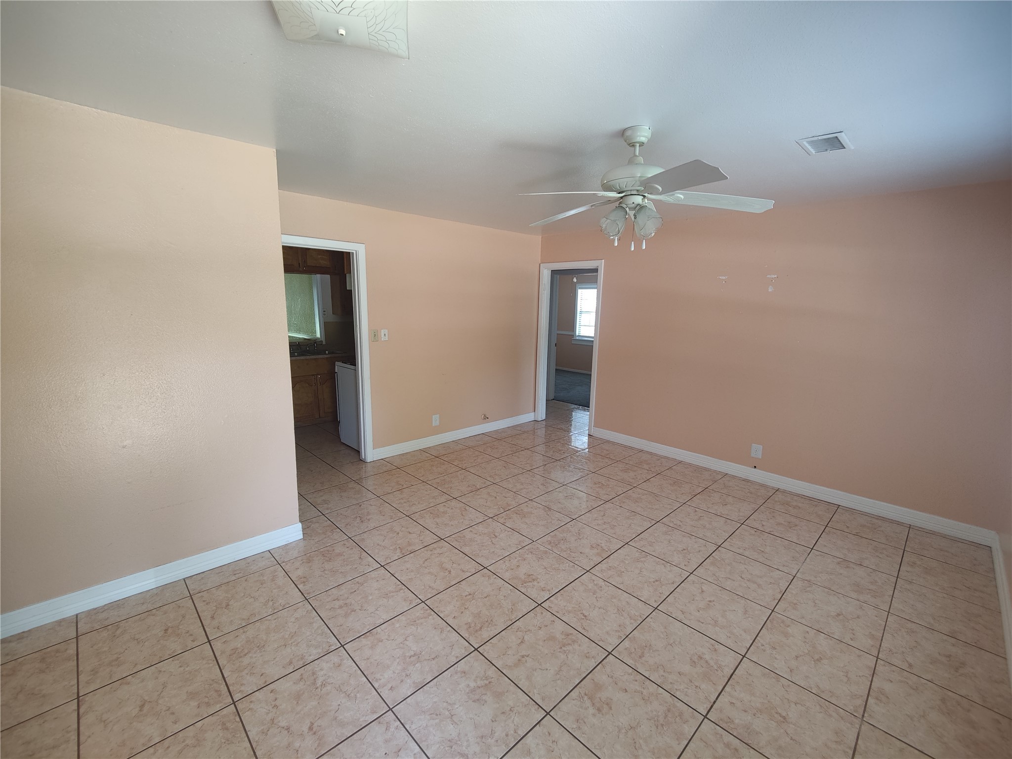 6714 Underhill Street Property Photo 4
