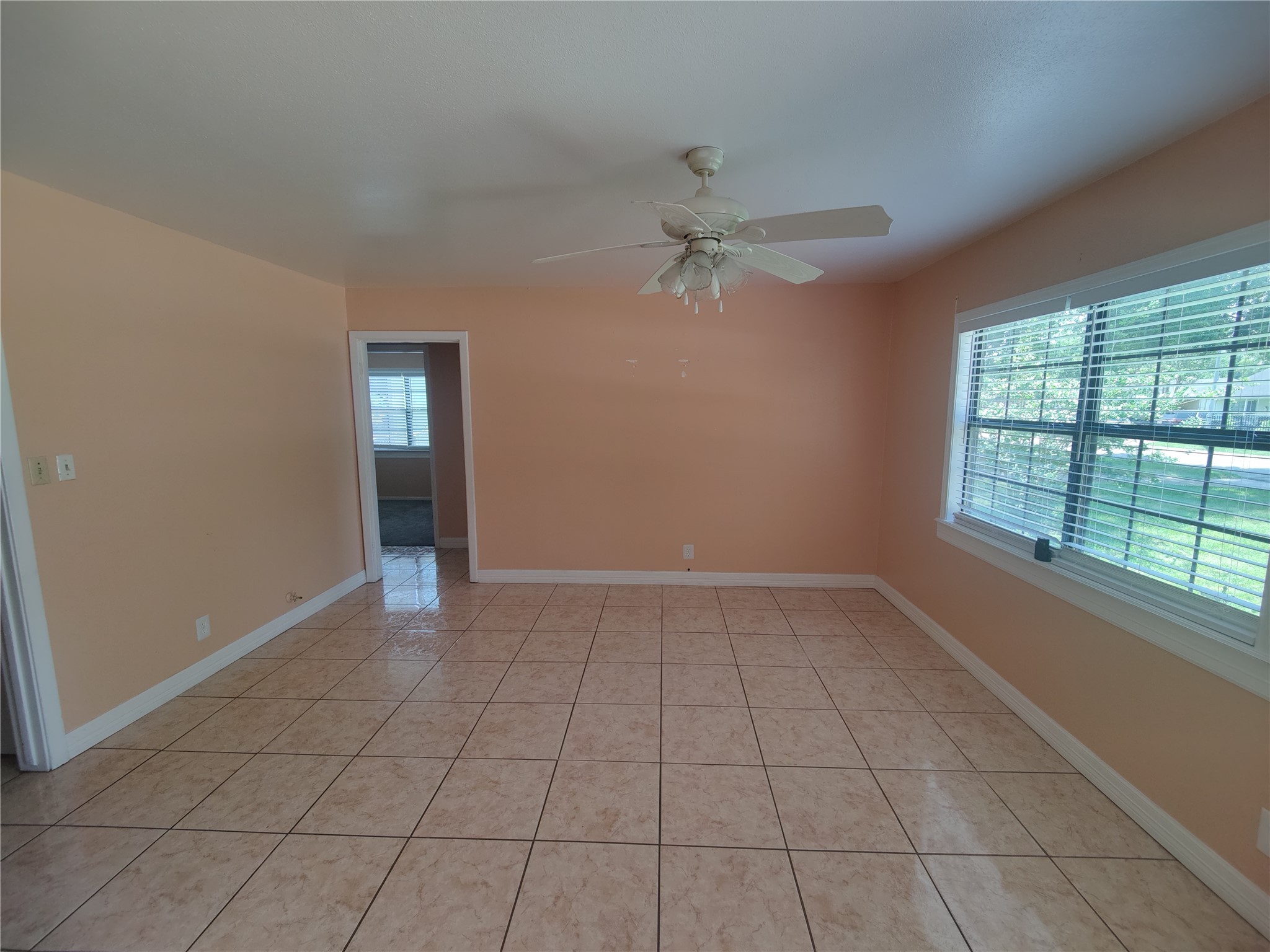 6714 Underhill Street Property Photo 6