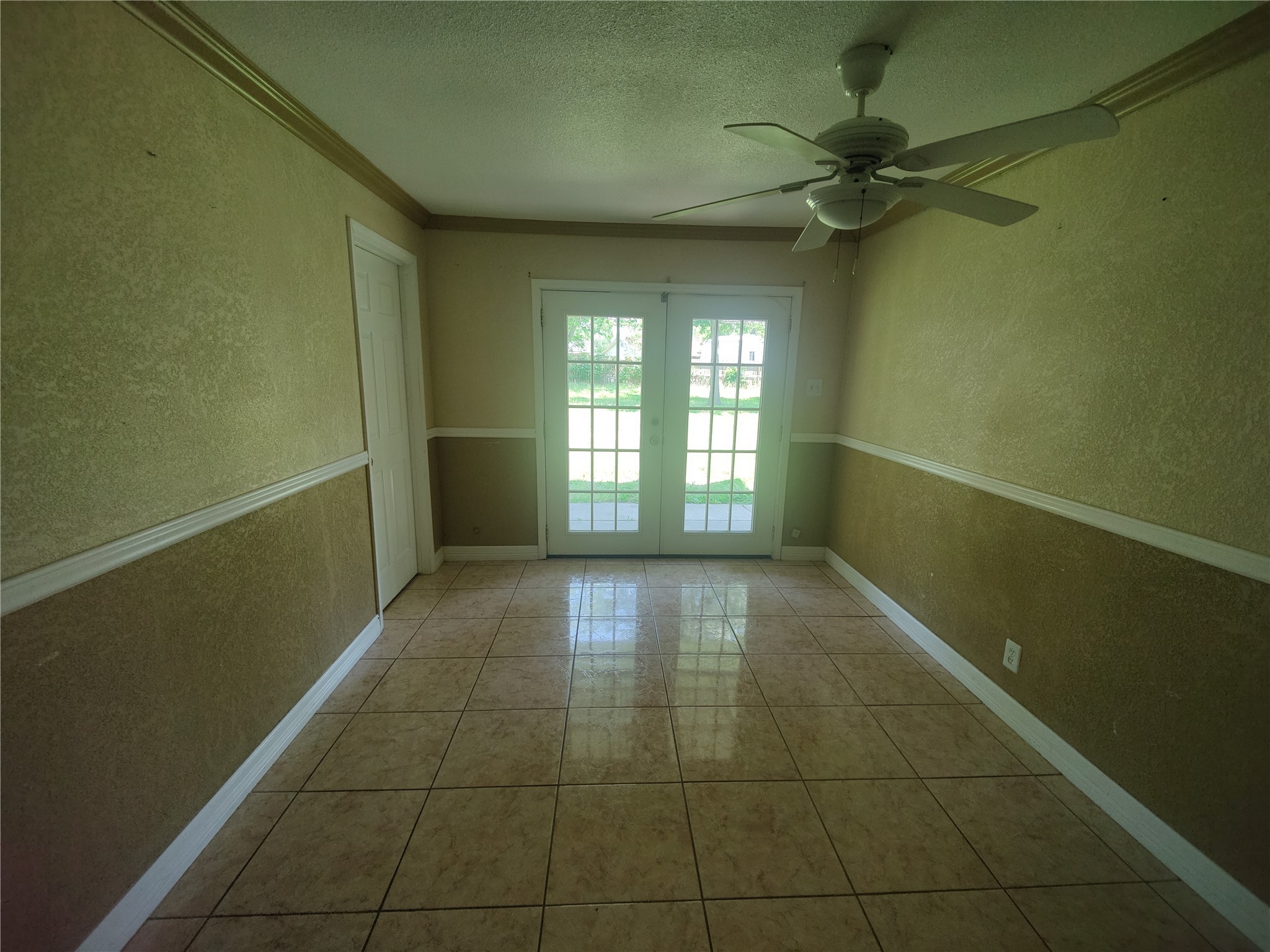 6714 Underhill Street Property Photo 17