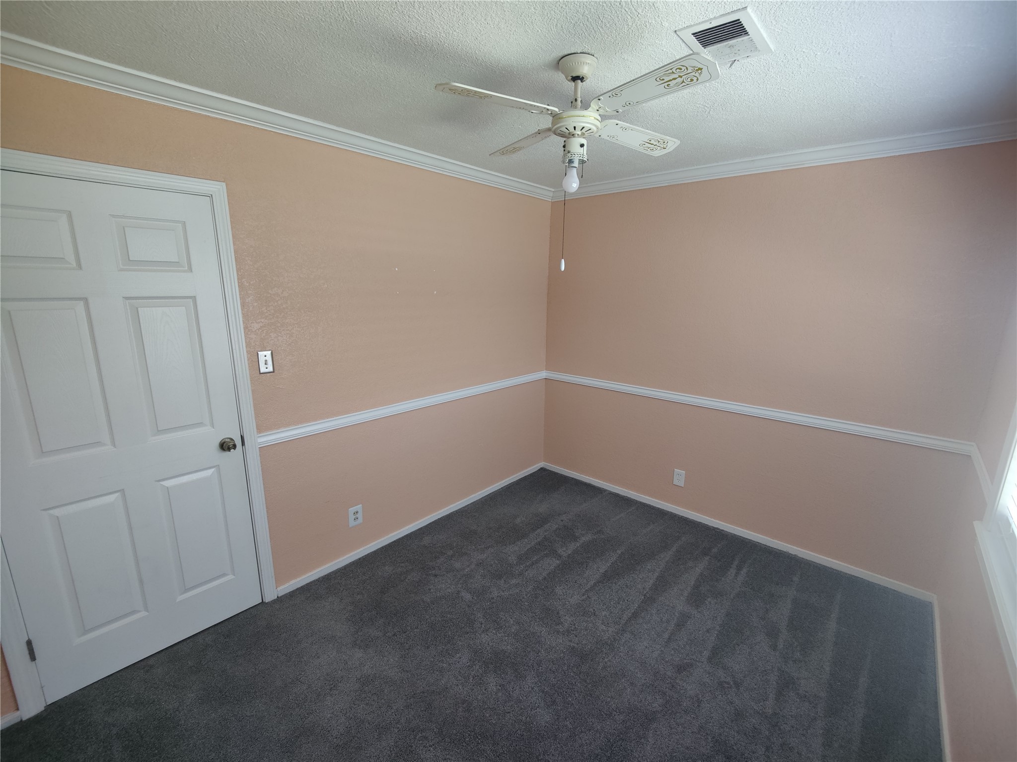 6714 Underhill Street Property Photo 25