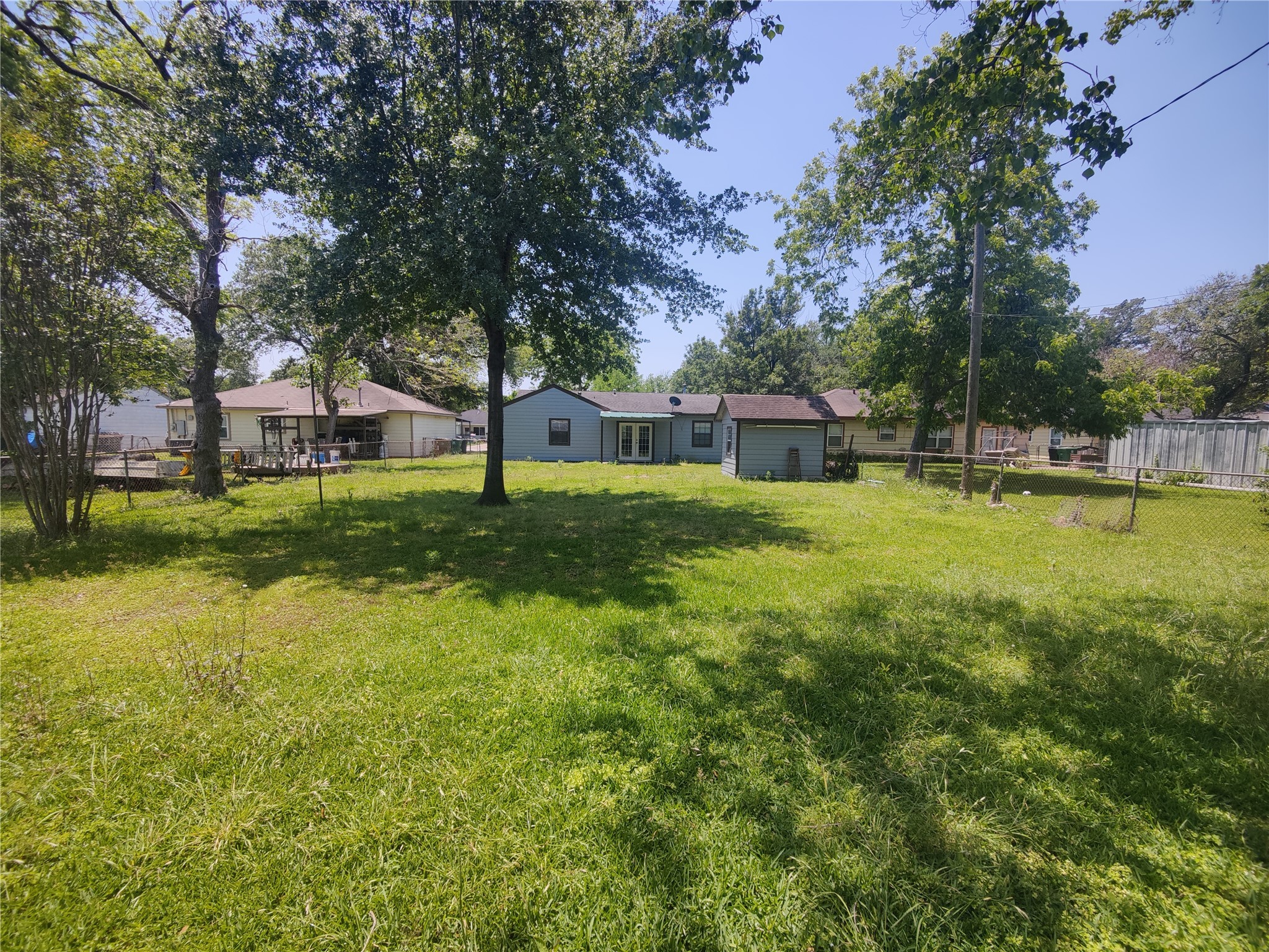 6714 Underhill Street Property Photo 34