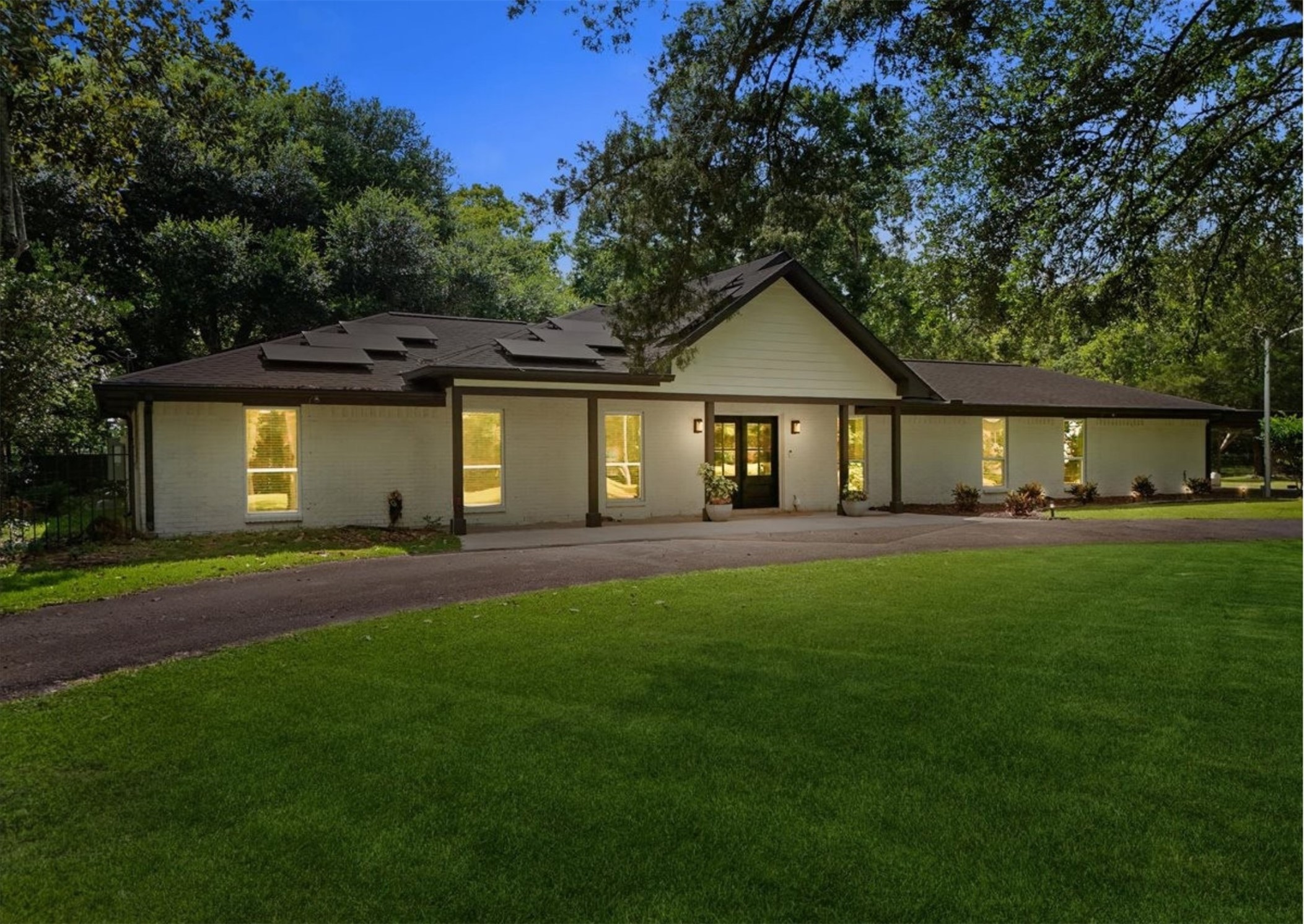 3412 County Road 755 Property Photo 1