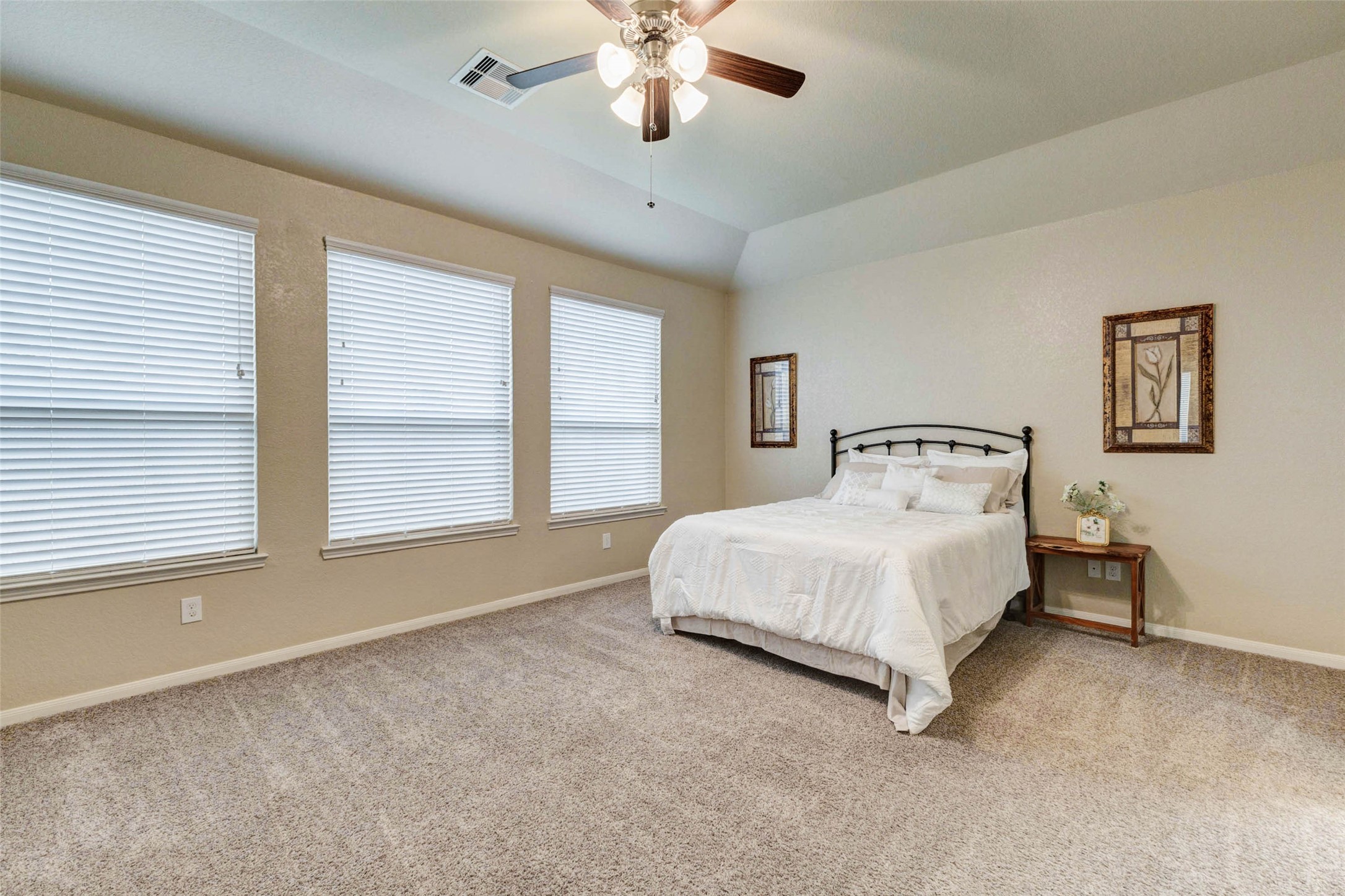 5318 Madeline Grace Drive Property Photo 21