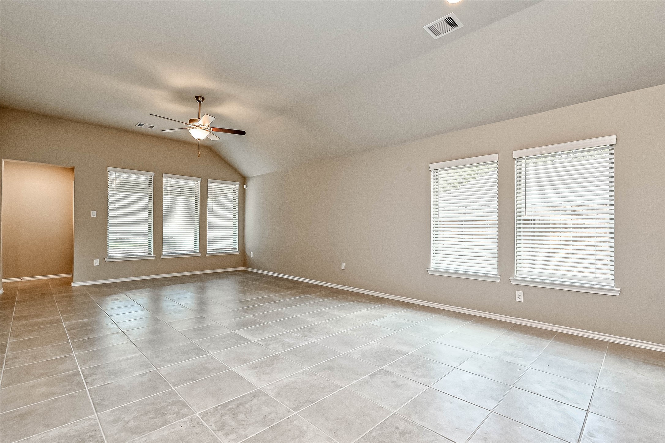 2639 Prairie Star Lane Property Photo 7