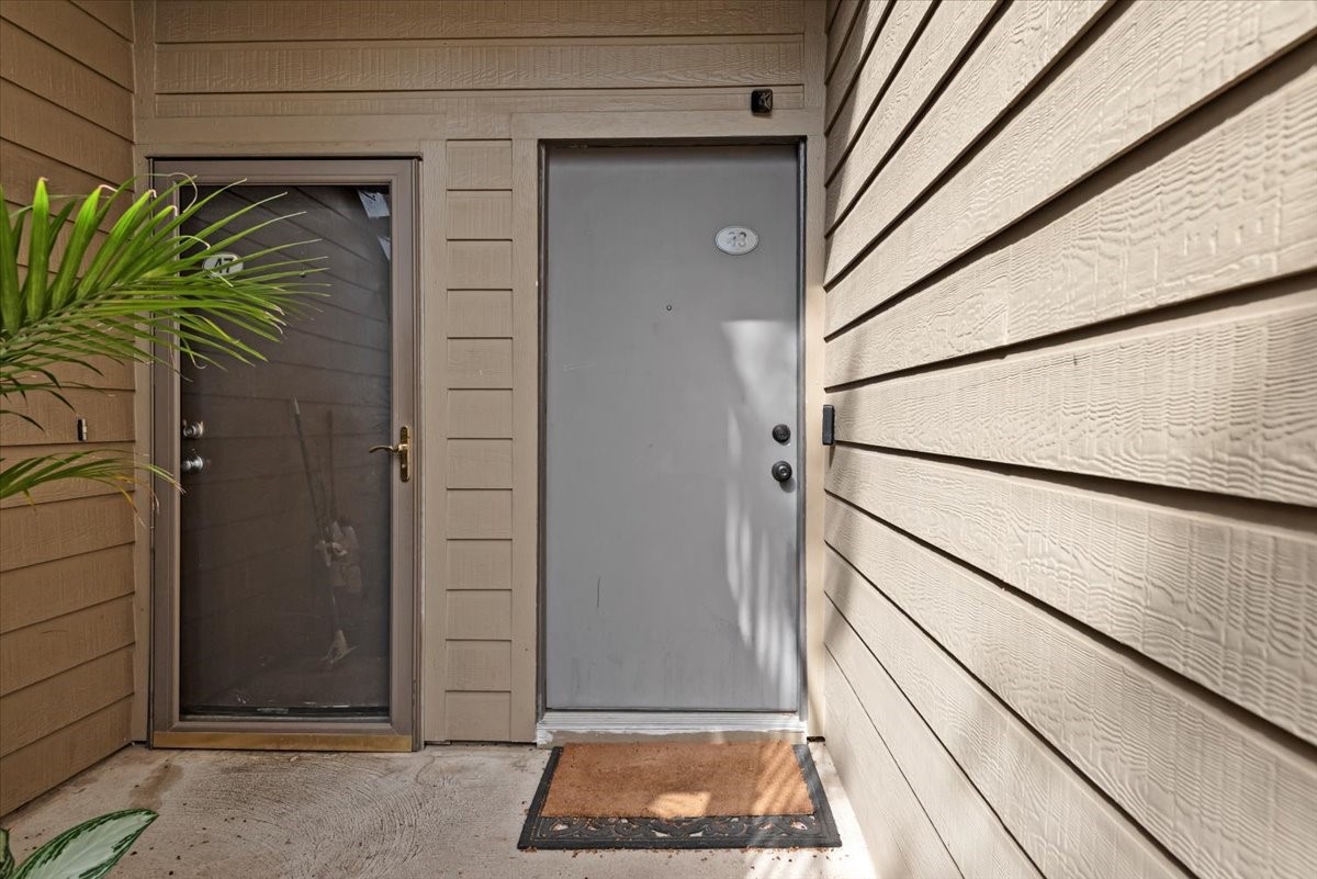 10047 Westpark Drive 33 Property Photo 1