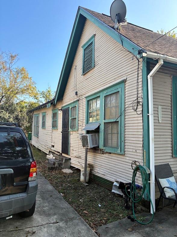 305 Eastwood Street, Houston Tx 77011 Property Photo 14