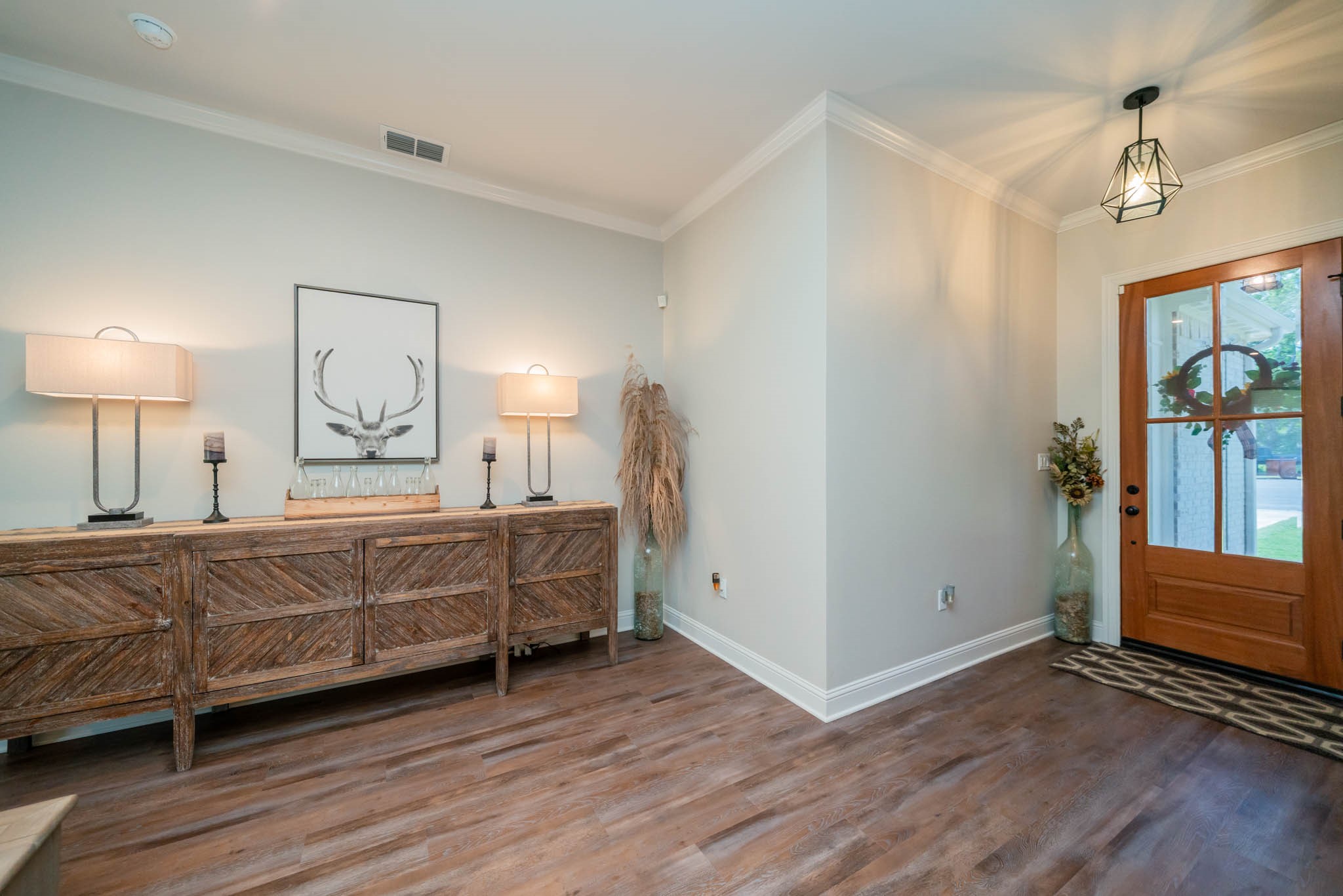 4523 Lone Oak Ln Property Photo 5