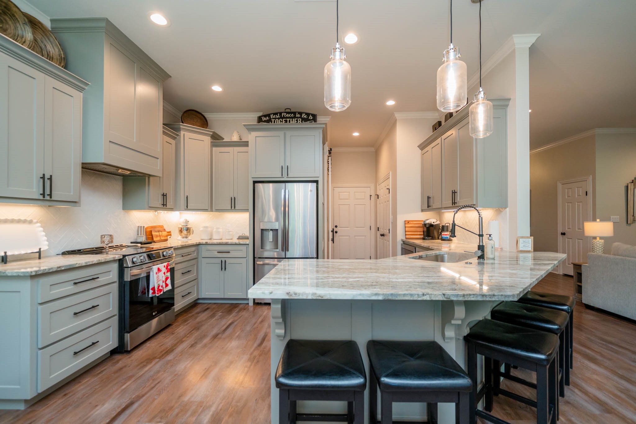 4523 Lone Oak Ln Property Photo 15