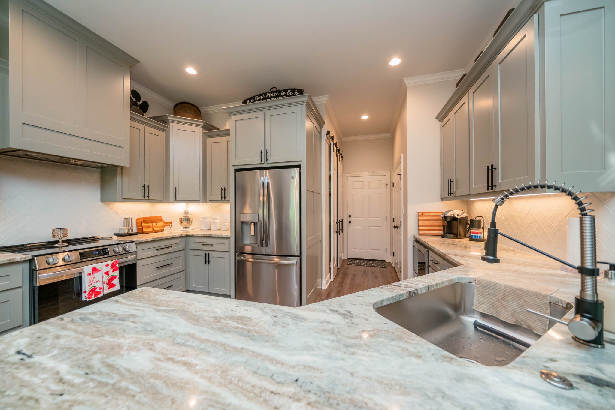 4523 Lone Oak Ln Property Photo 18