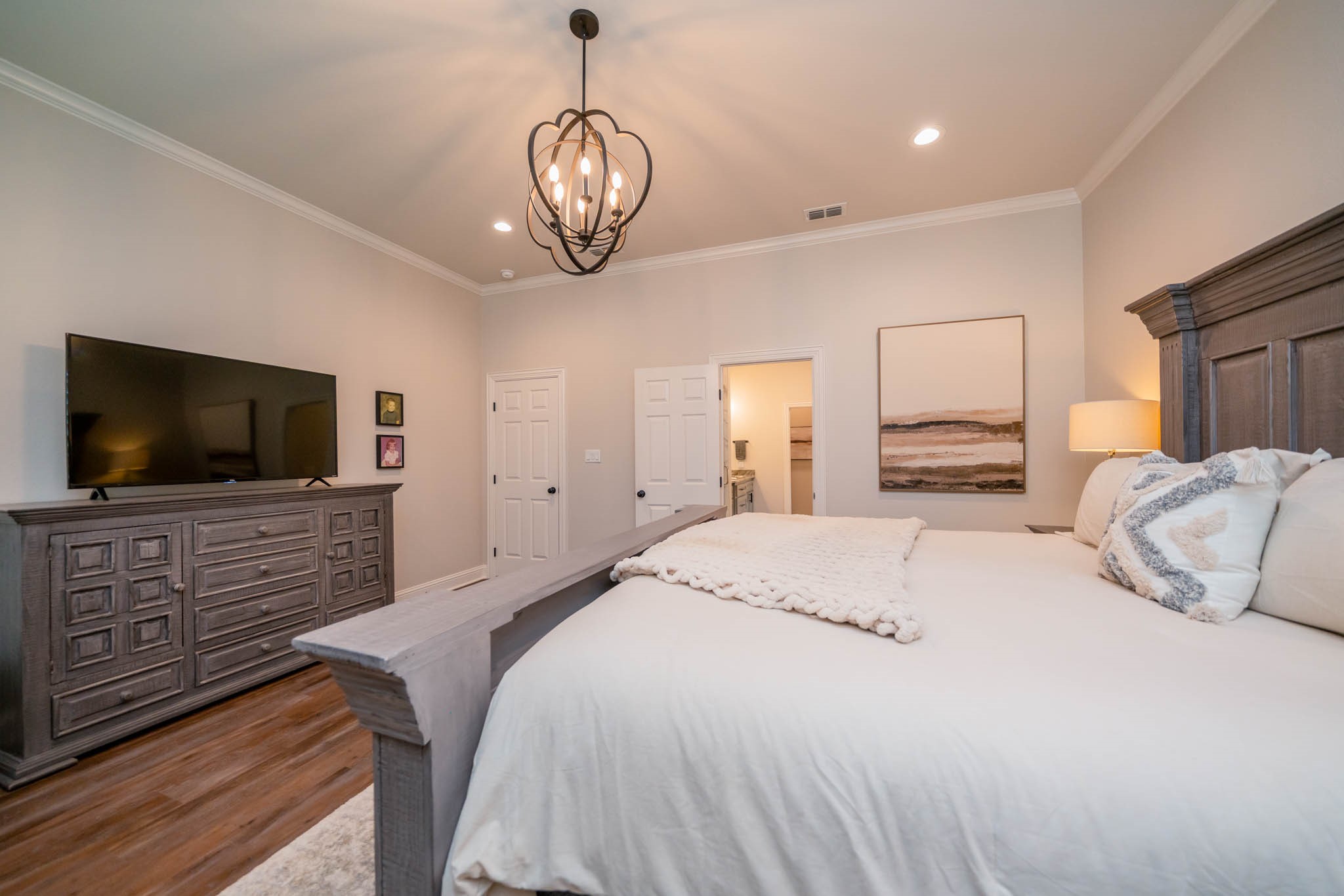 4523 Lone Oak Ln Property Photo 25