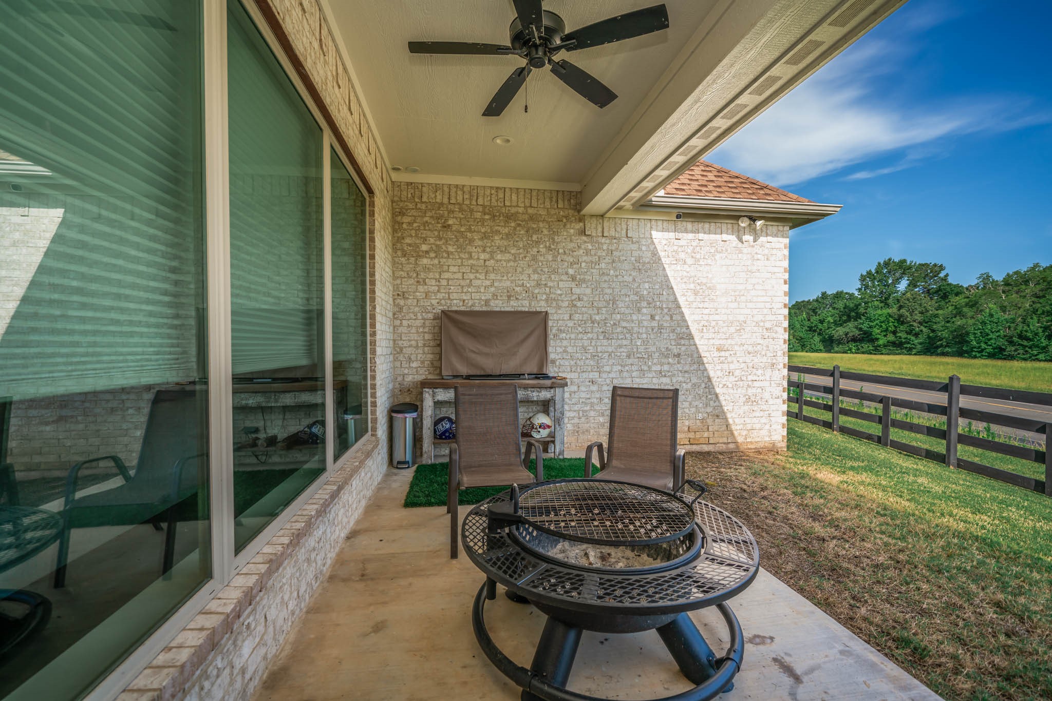 4523 Lone Oak Ln Property Photo 44