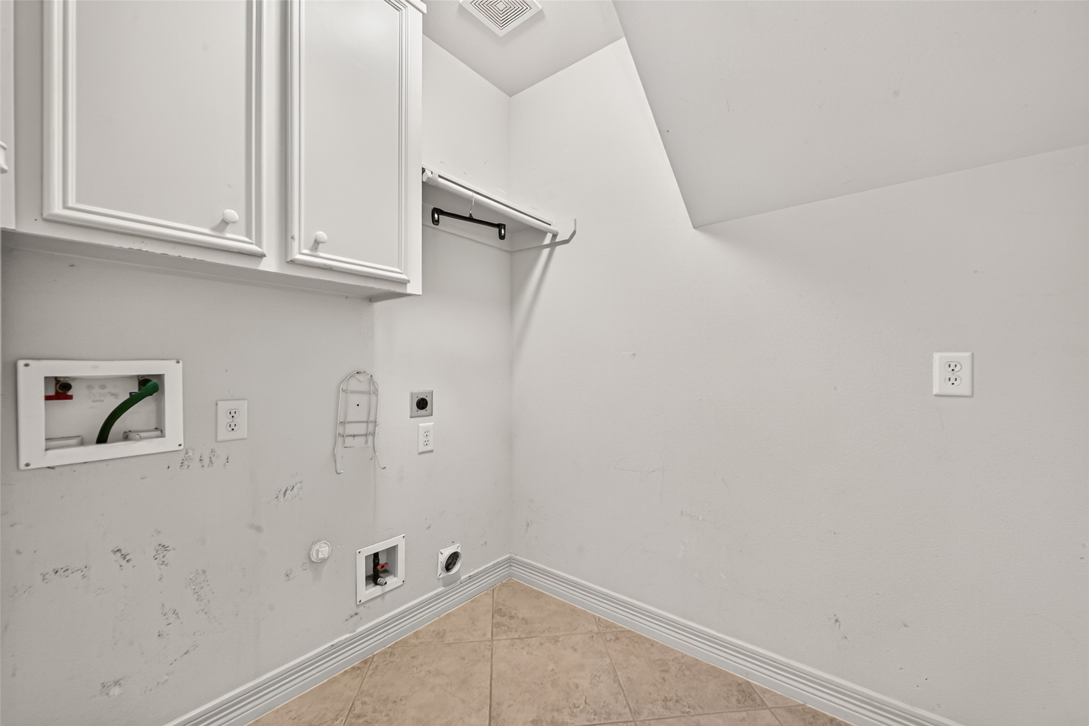2313 Delta Bridge Drive Property Photo 22