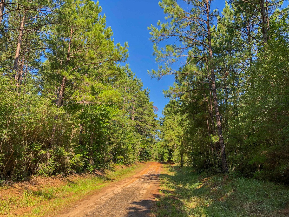 00 Cr 367 Property Photo 2
