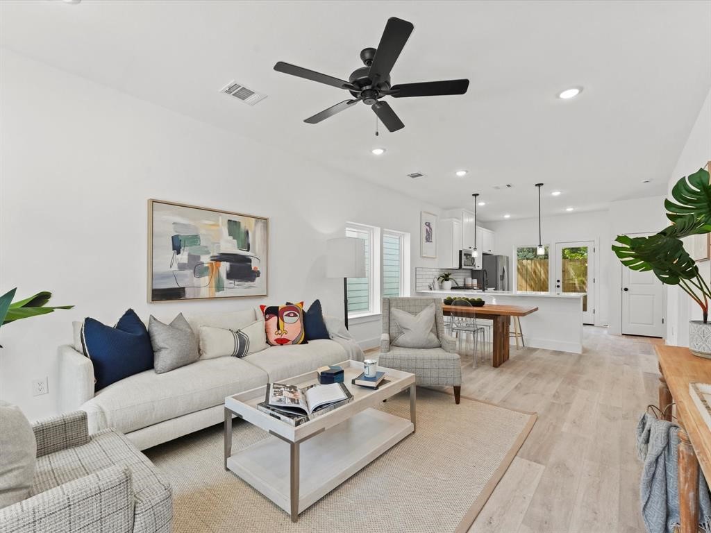 1448 Dewalt Street Property Photo 2